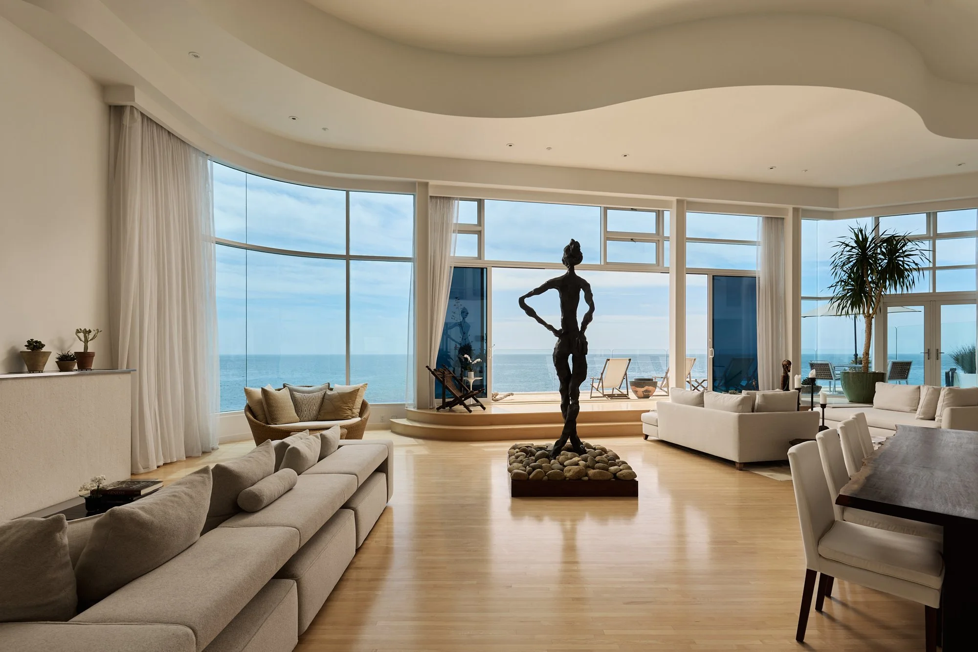 5 26808MalibuCoveColony_02.jpg