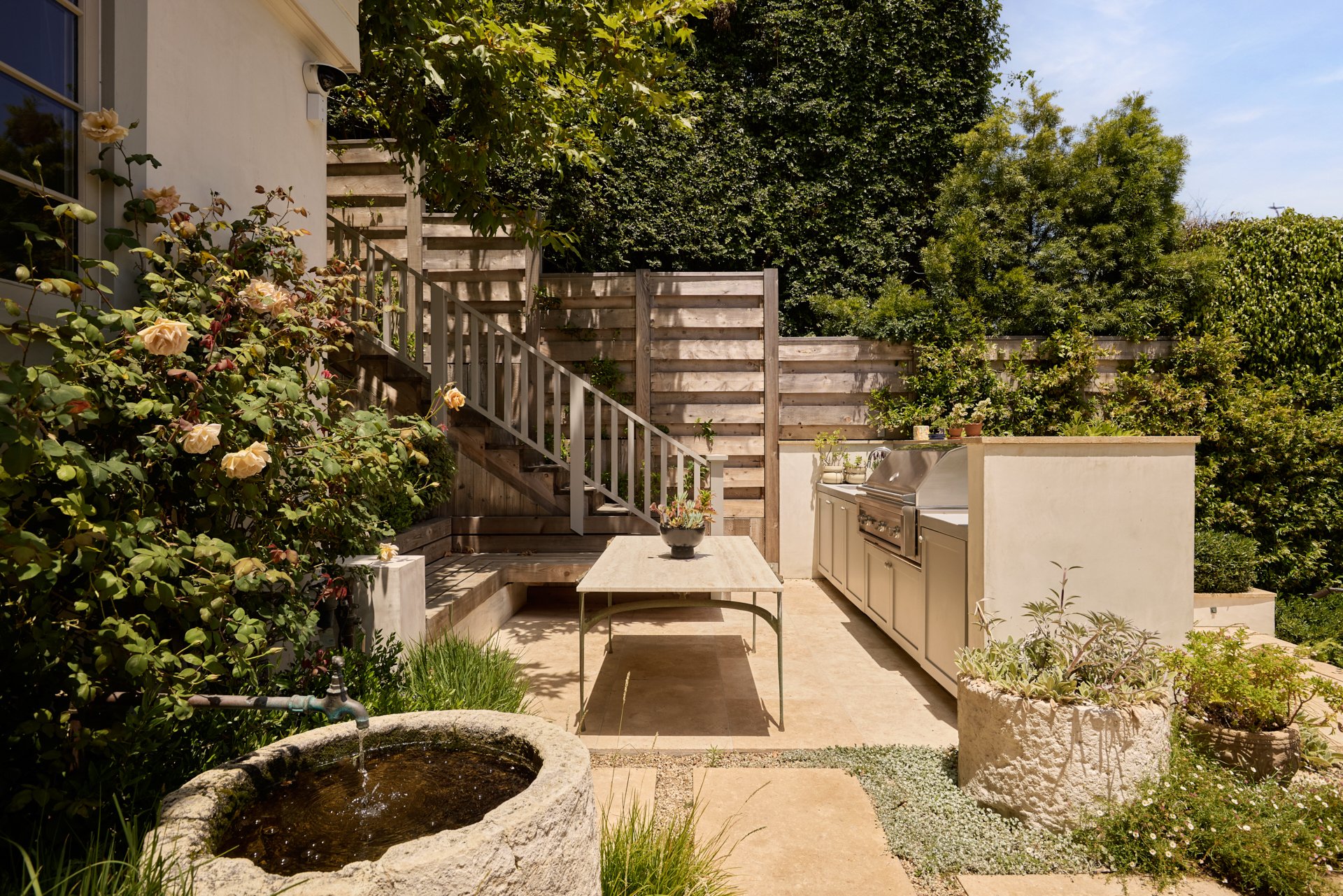 4 239WestChannelRd_27.jpg