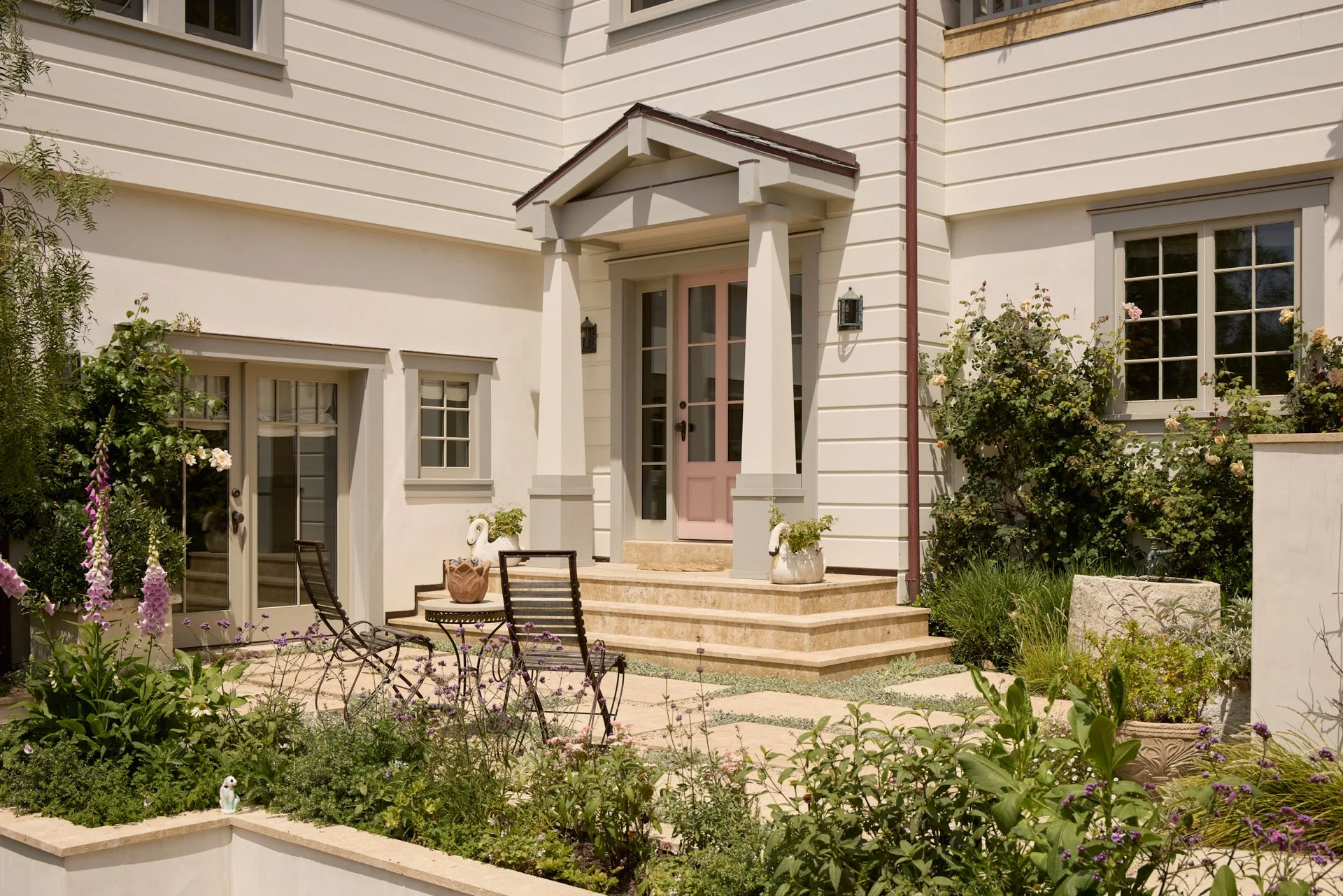 6 239WestChannelRd_10.jpg