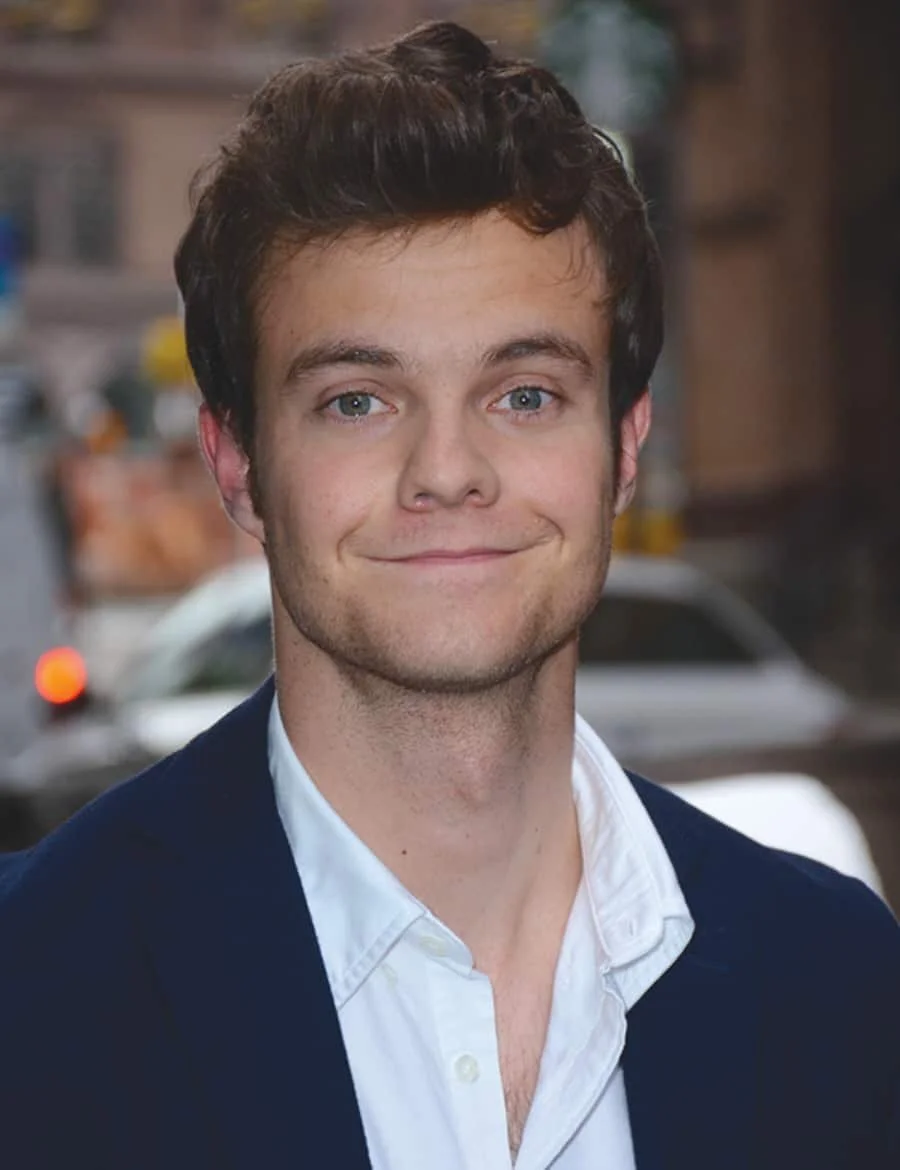 Celebrity Extra: Jack Quaid