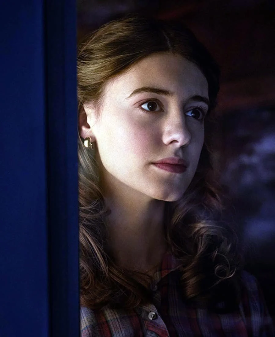 Celebrity Extra: Daisy Edgar-Jones