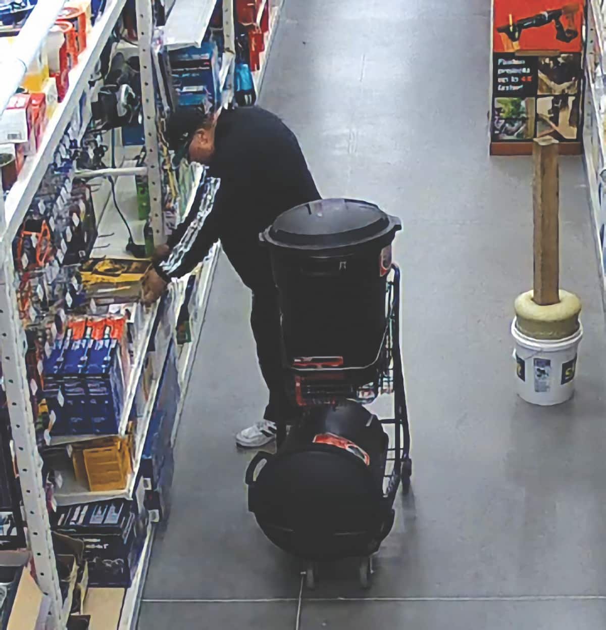 Kindersley RCMP investigating theft from local business