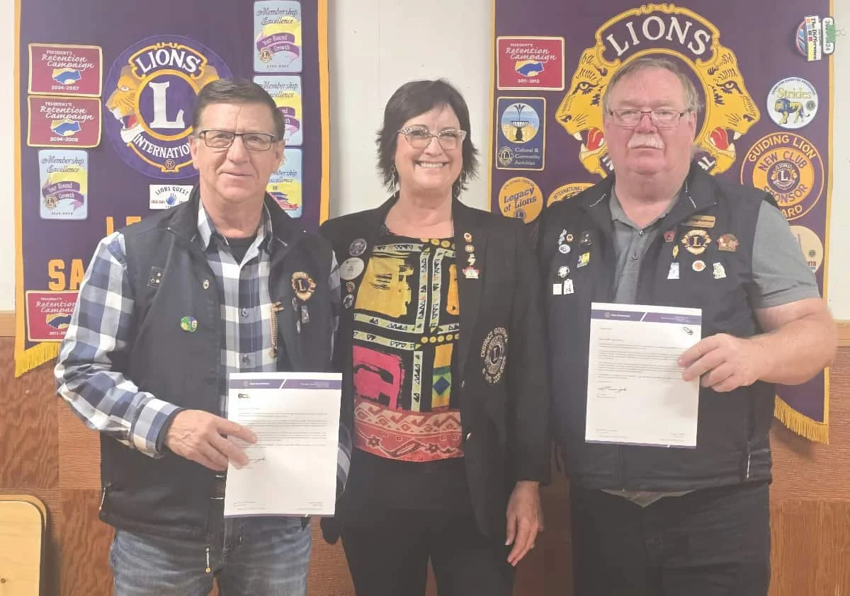 Leader Lions visited by District Governor