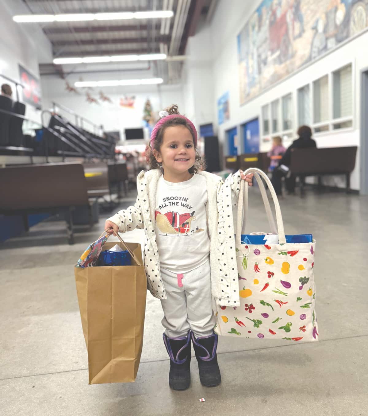 SUPER SANTA HUT SHOPPER!