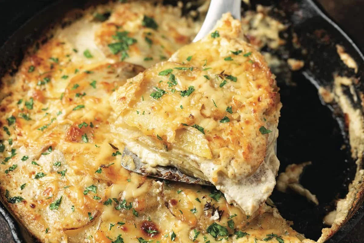Dauphinois-style potato gratin with cream