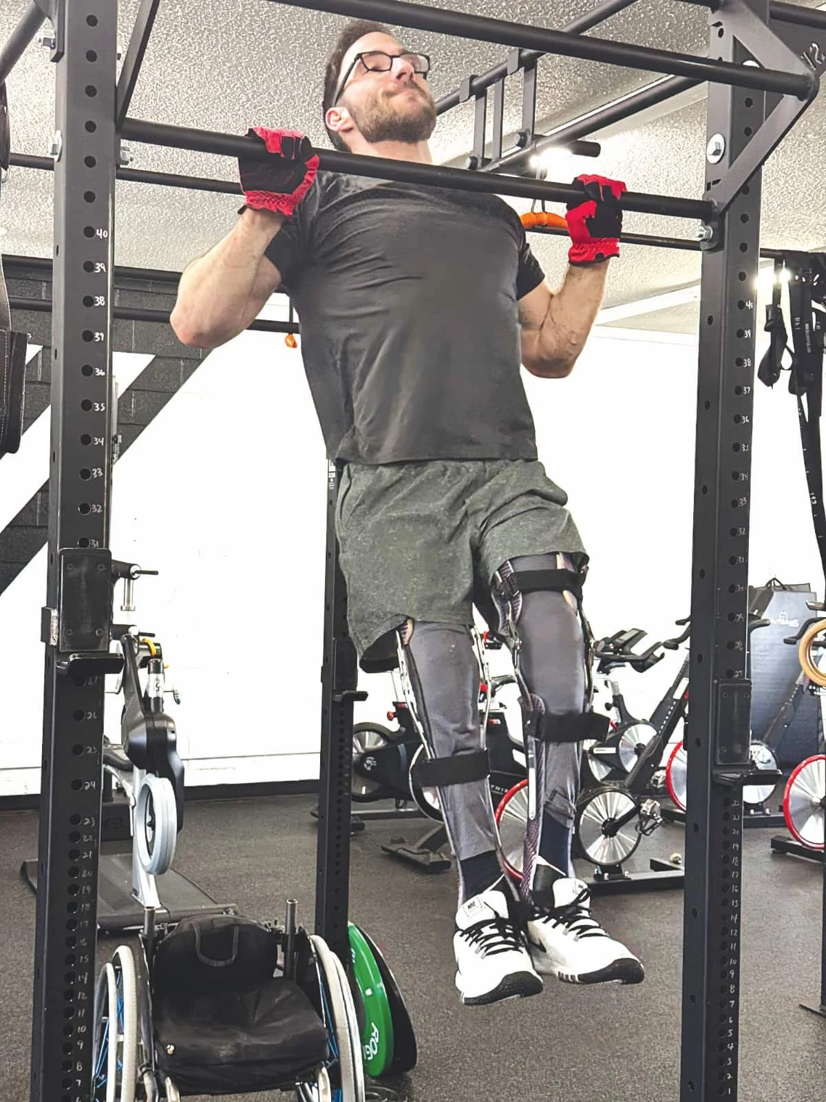 Braden Close executes 5,000 “Pull-Ups for Pathway” in less than 24 hours