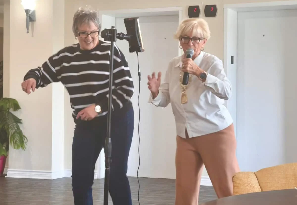 Lorraine Hartsook brings music and joy to Caleb Village
