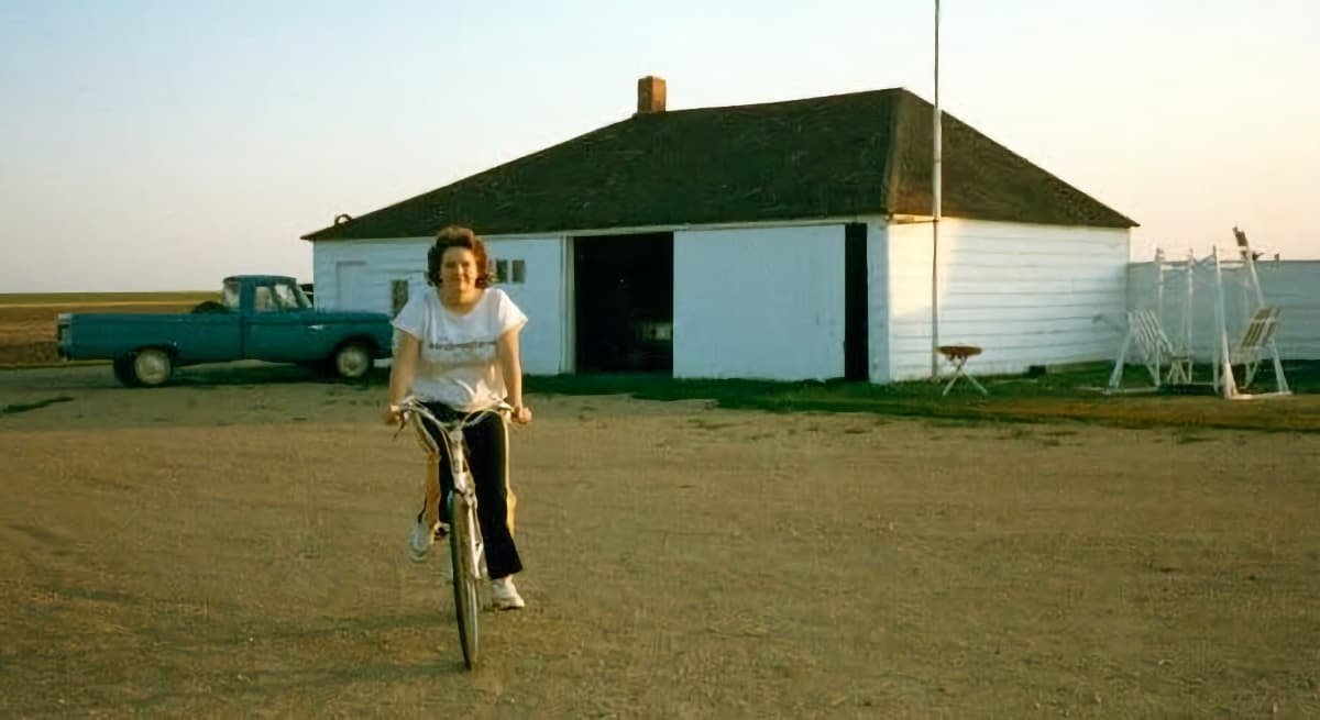 Just A Gal From Glidden: Summer holidays lasted forever