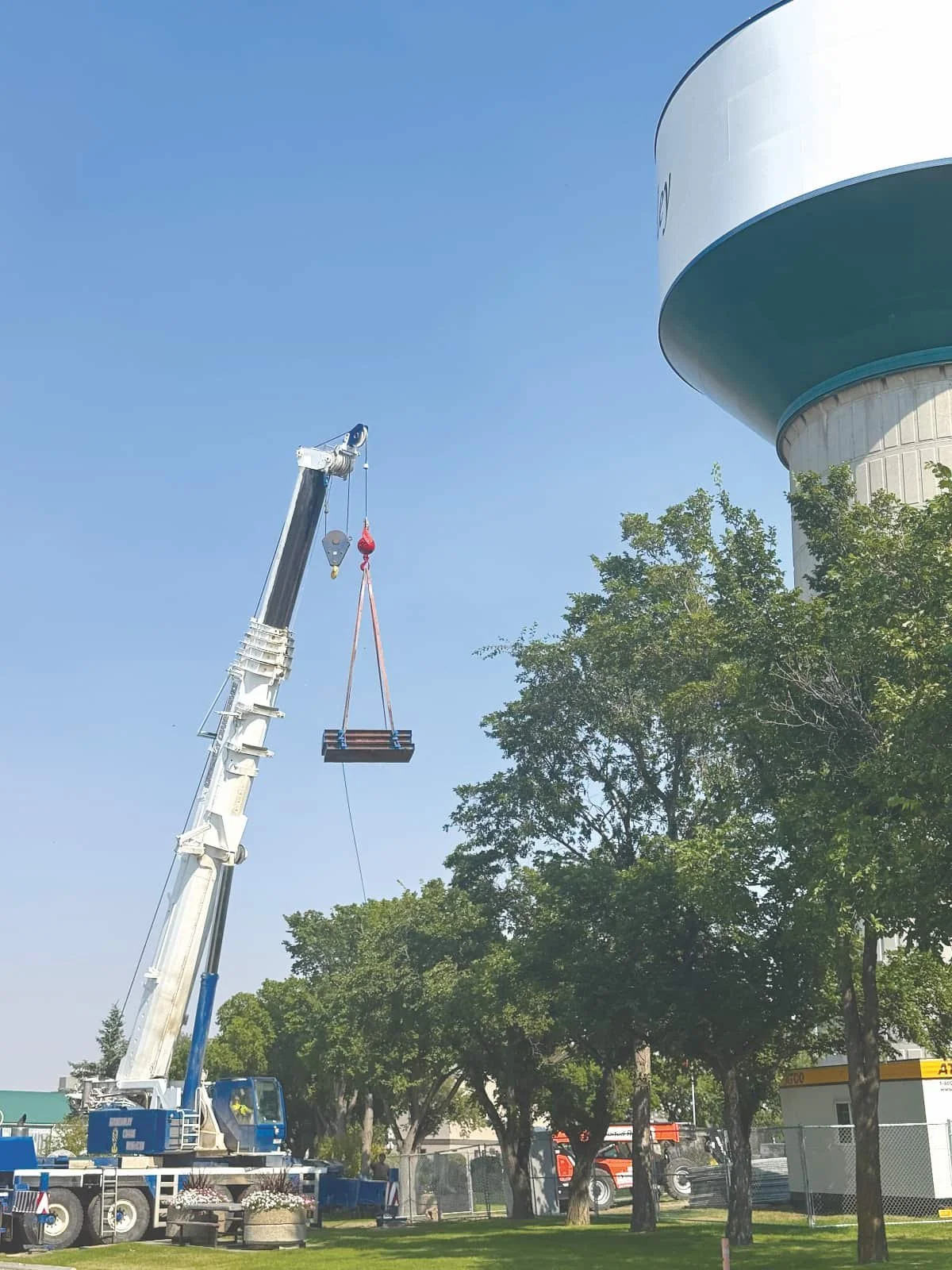 Kindersley water tower drained for interior relining