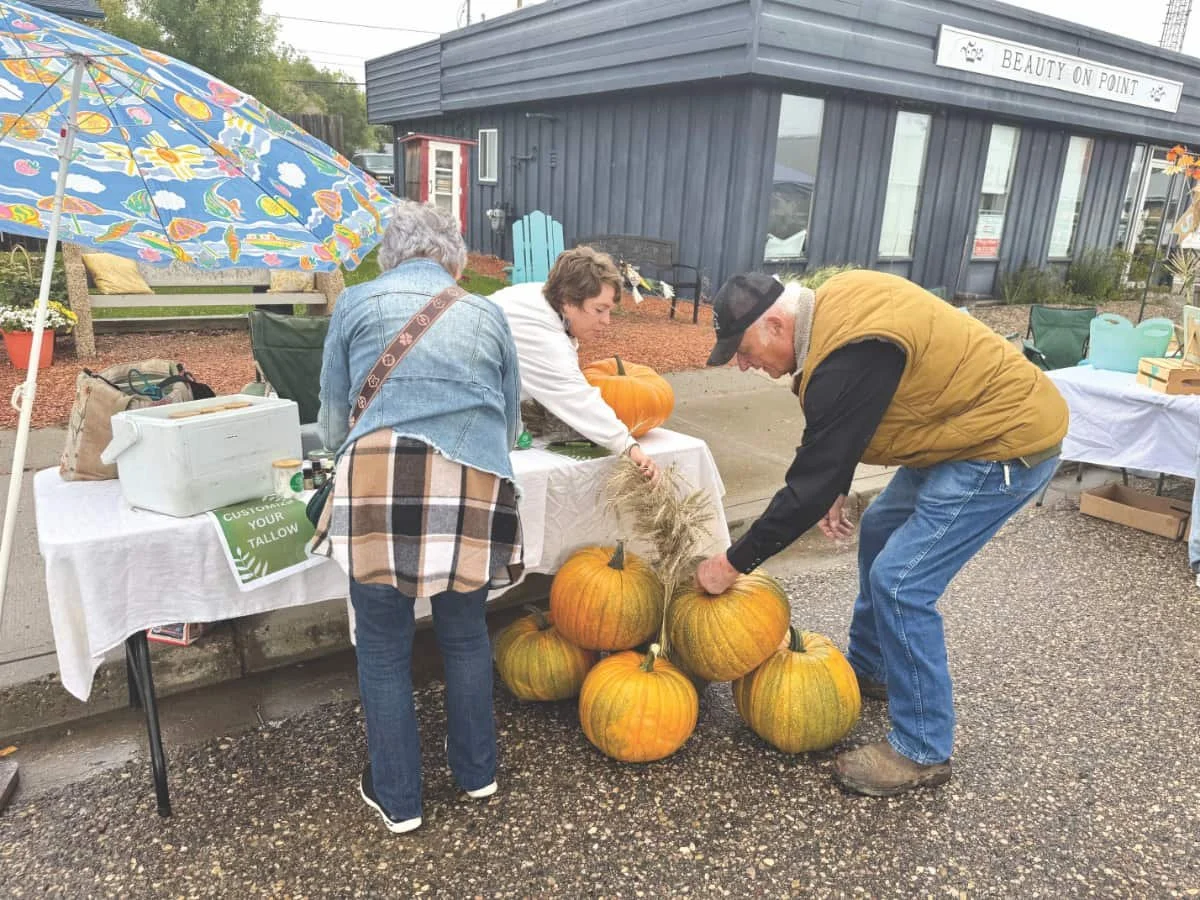 Harvest fun takes over downtown Luseland