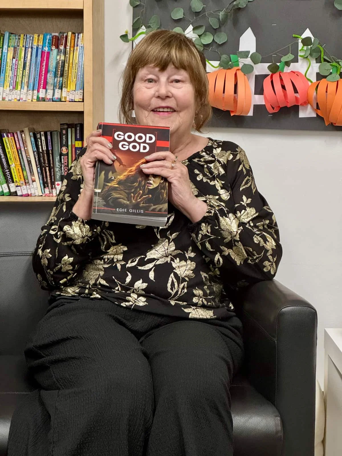 Luseland author reads from memoir 30 years in the making
