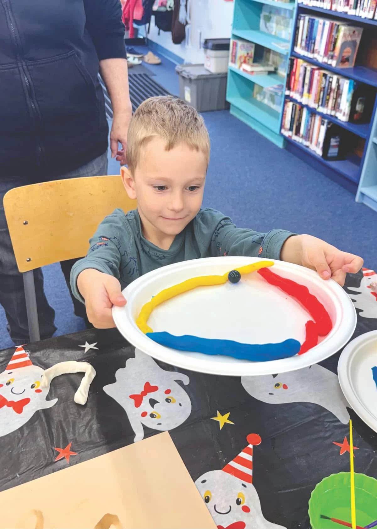 Pop-up STEAM lab draws 20 kids to Eston Library