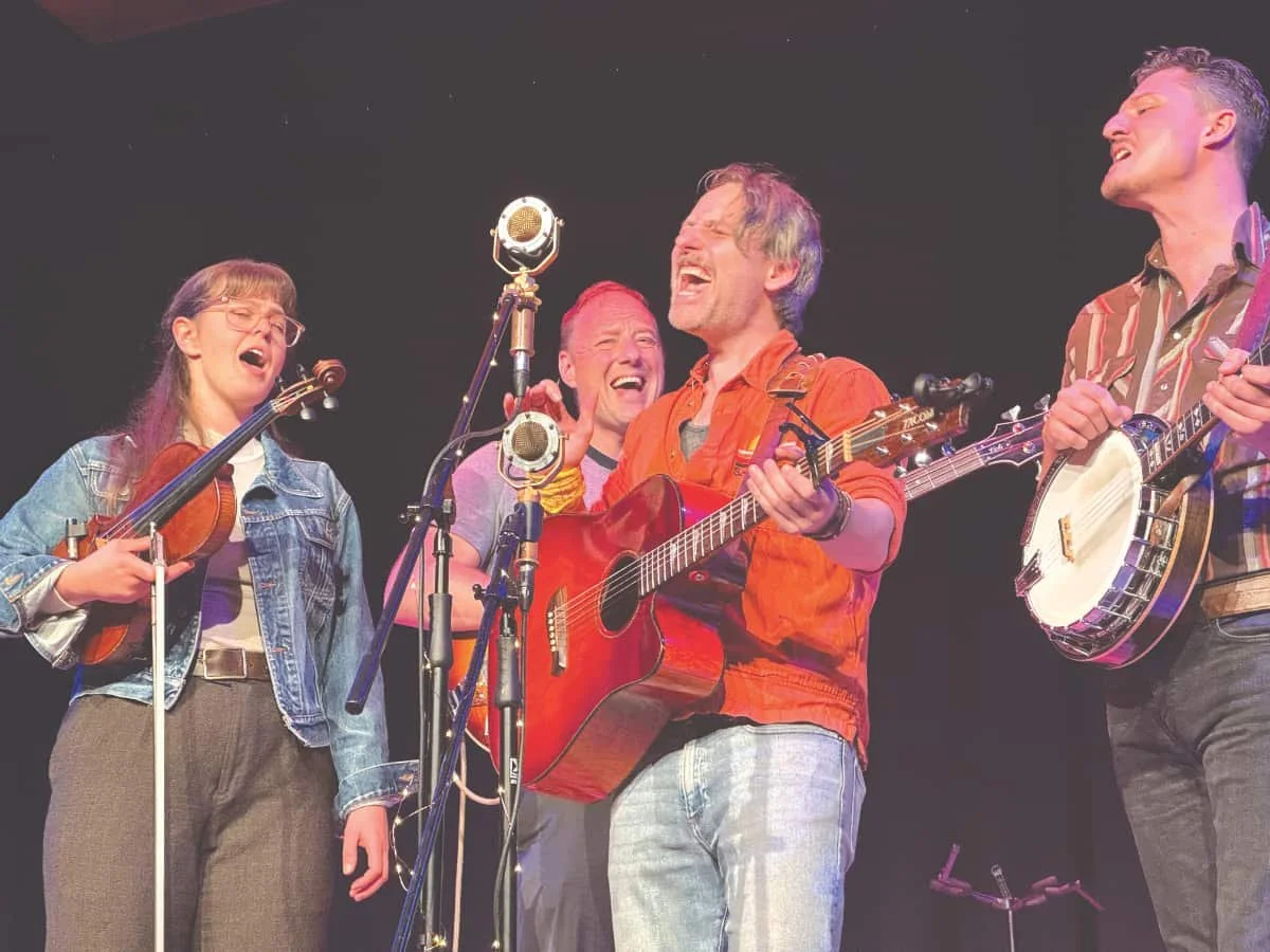 The Fugitives captivate Kindersley audience