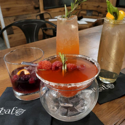 HOW TO CREATE YOUR OWN SIGNATURE COCKTAIL