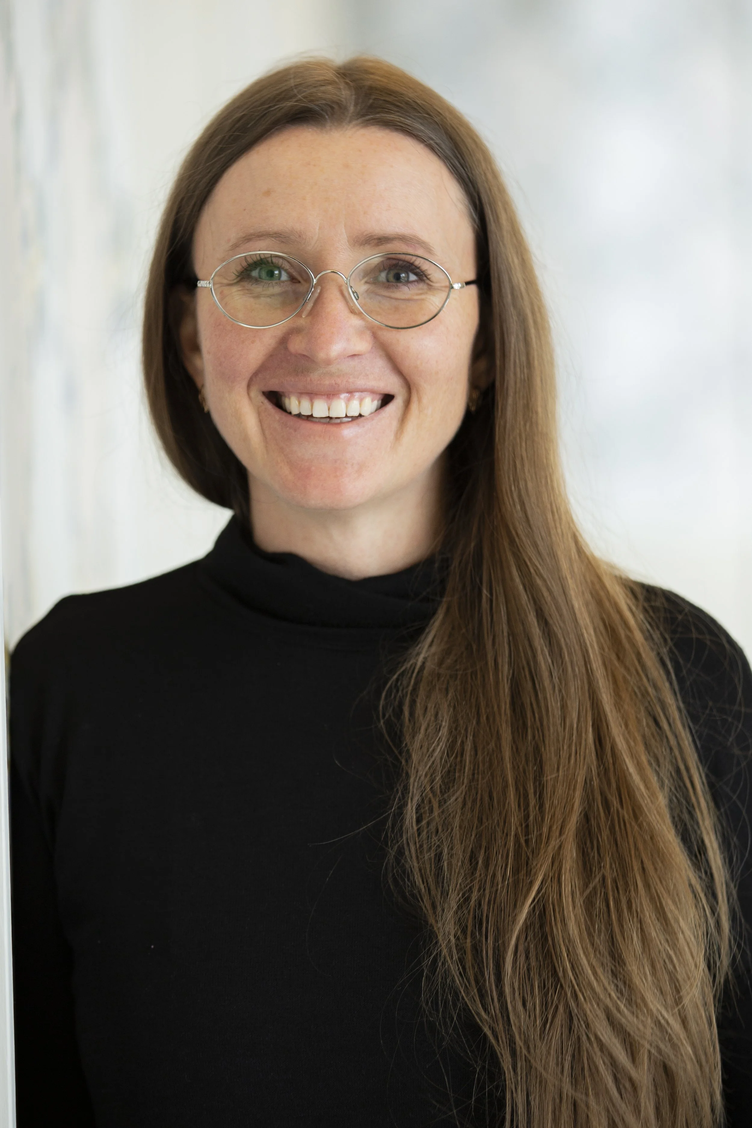 Maria Febus About 1 — Maria Feekes