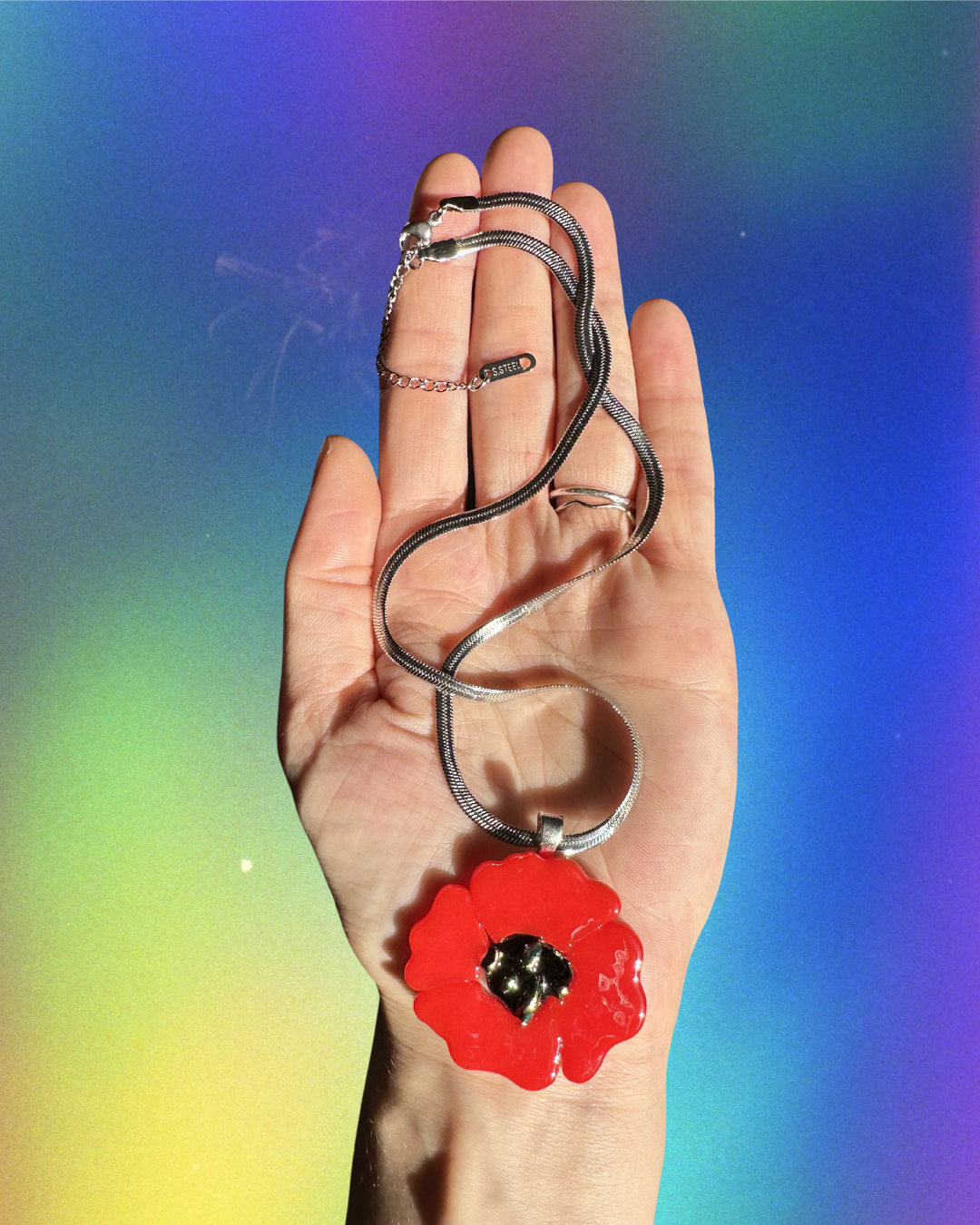 poppy necklace
