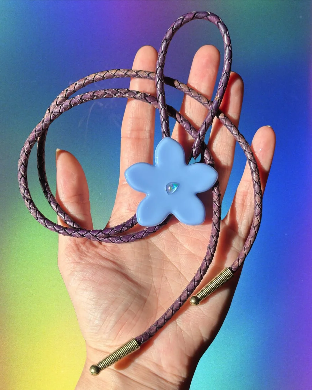 find fresh starfruit bolos today at the first ever @yarrowmakersmarket right by the chinatown metro stop! ⭐️