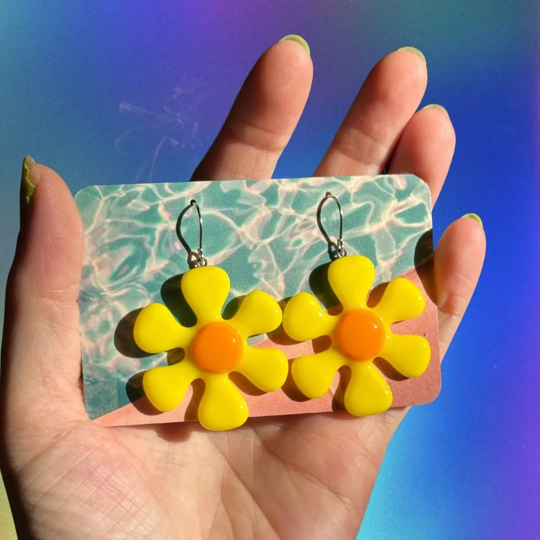 our grateful for u sale is live 👀 

20% off any order with code GR8FUL
AND free shipping above $65 with code FREESHIP
(yes u can stack the discounts!!)

newsletter subscribers heard it first!!! love u guys ty for being here amidst the horrors i&rsqu