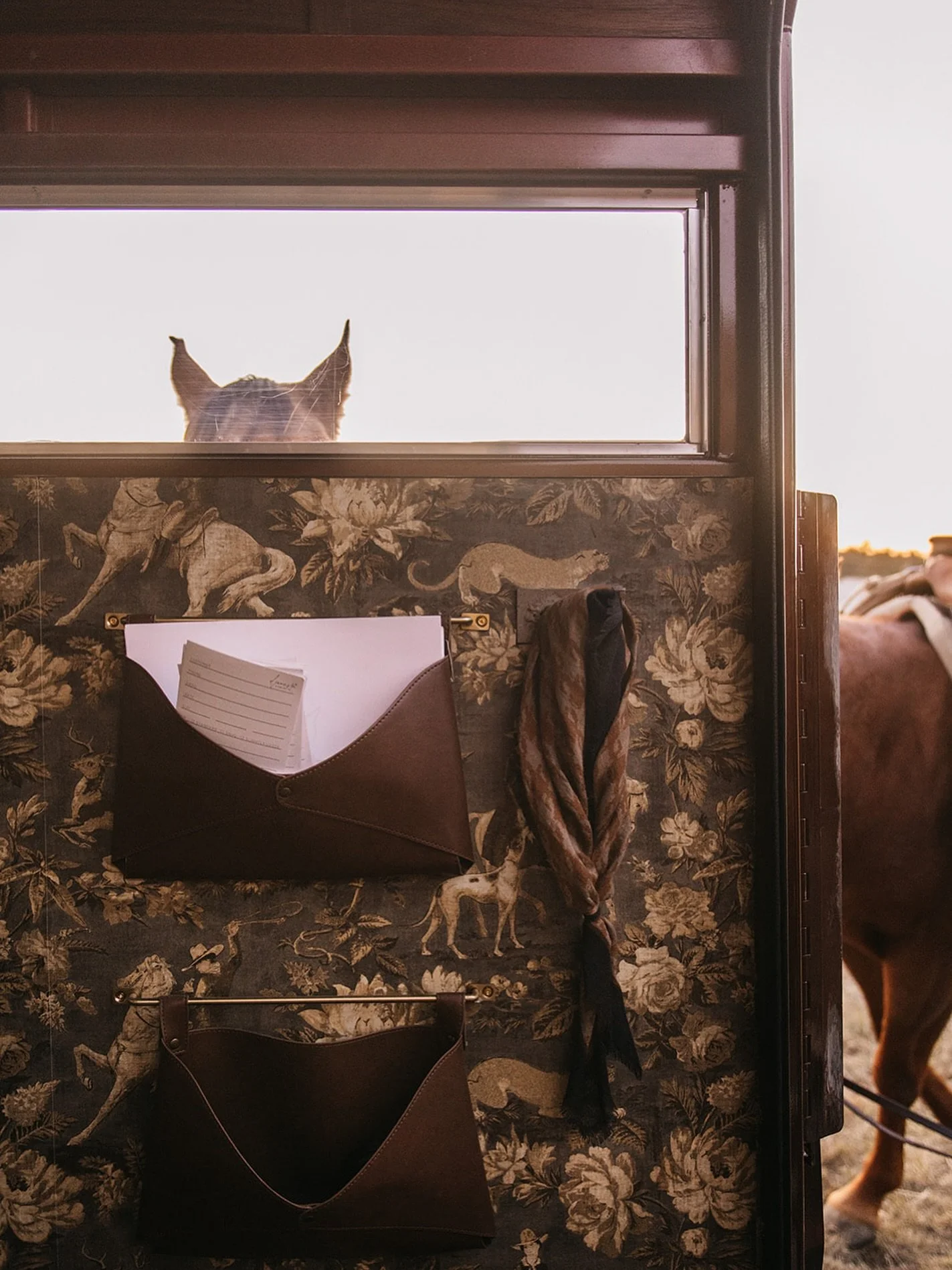 What&rsquo;s that? 👂🏼 Fall foliage and felt hats? 
D. James Western Hat Co is now open 7 days/week! Come visit us, have a drink and give us the privilege of building you your very own heirloom quality felt hat. All custom hats are personalized with