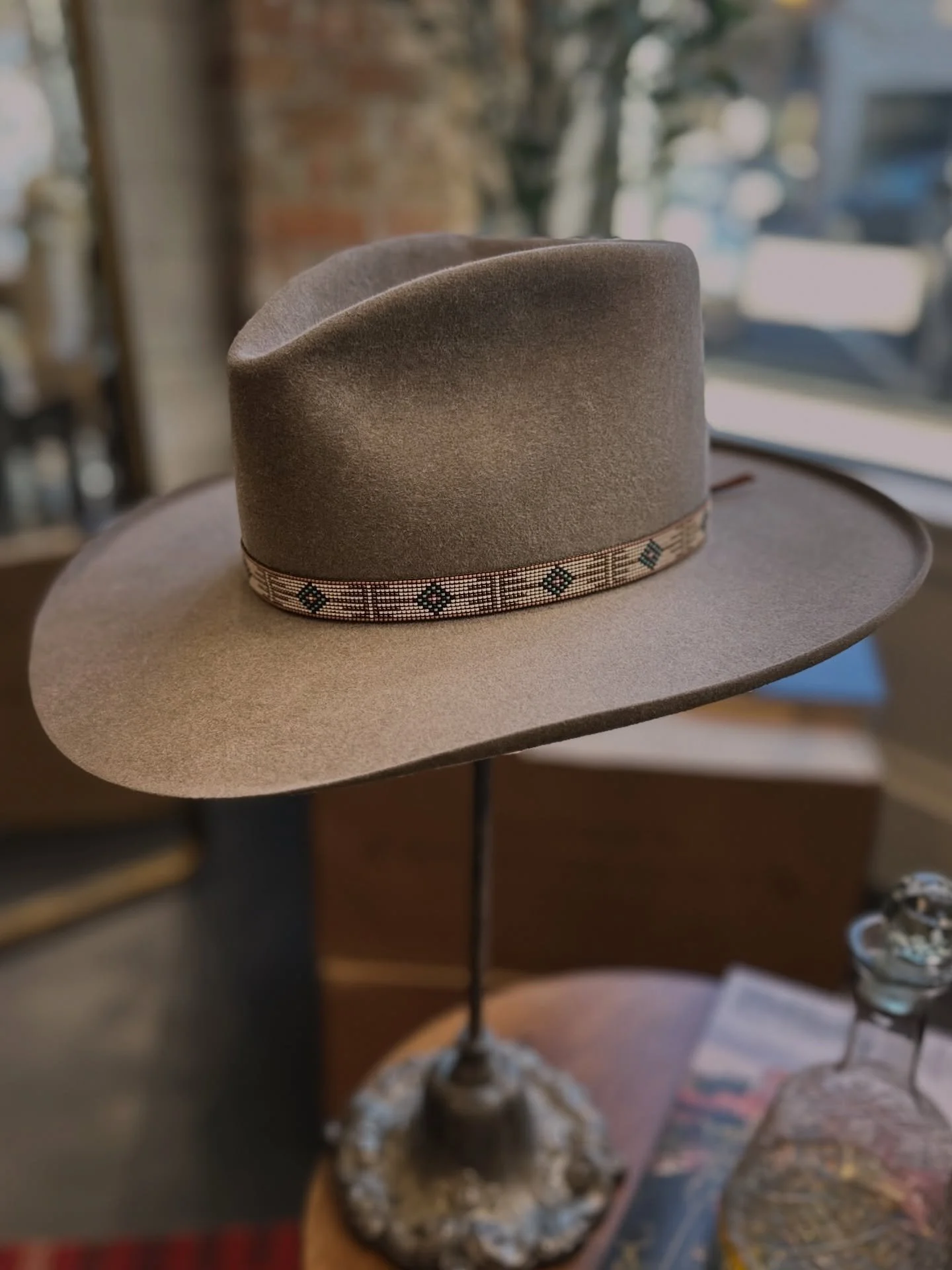 Bold, Not Loud. 
&bull;
#djameshats #customhat #montanahatter