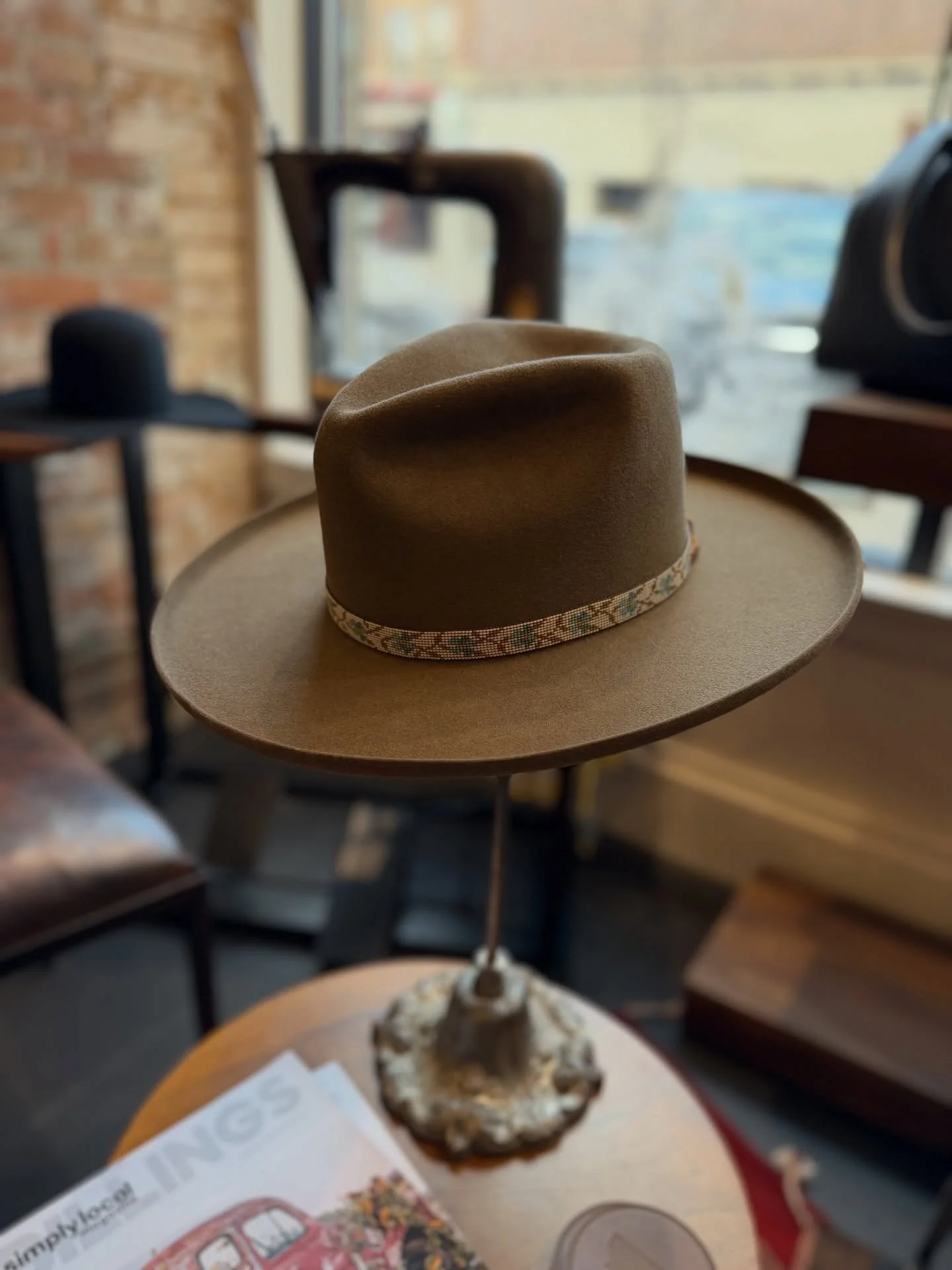 This one left the shop last week, headed for NYC.
&bull;
#djameshats