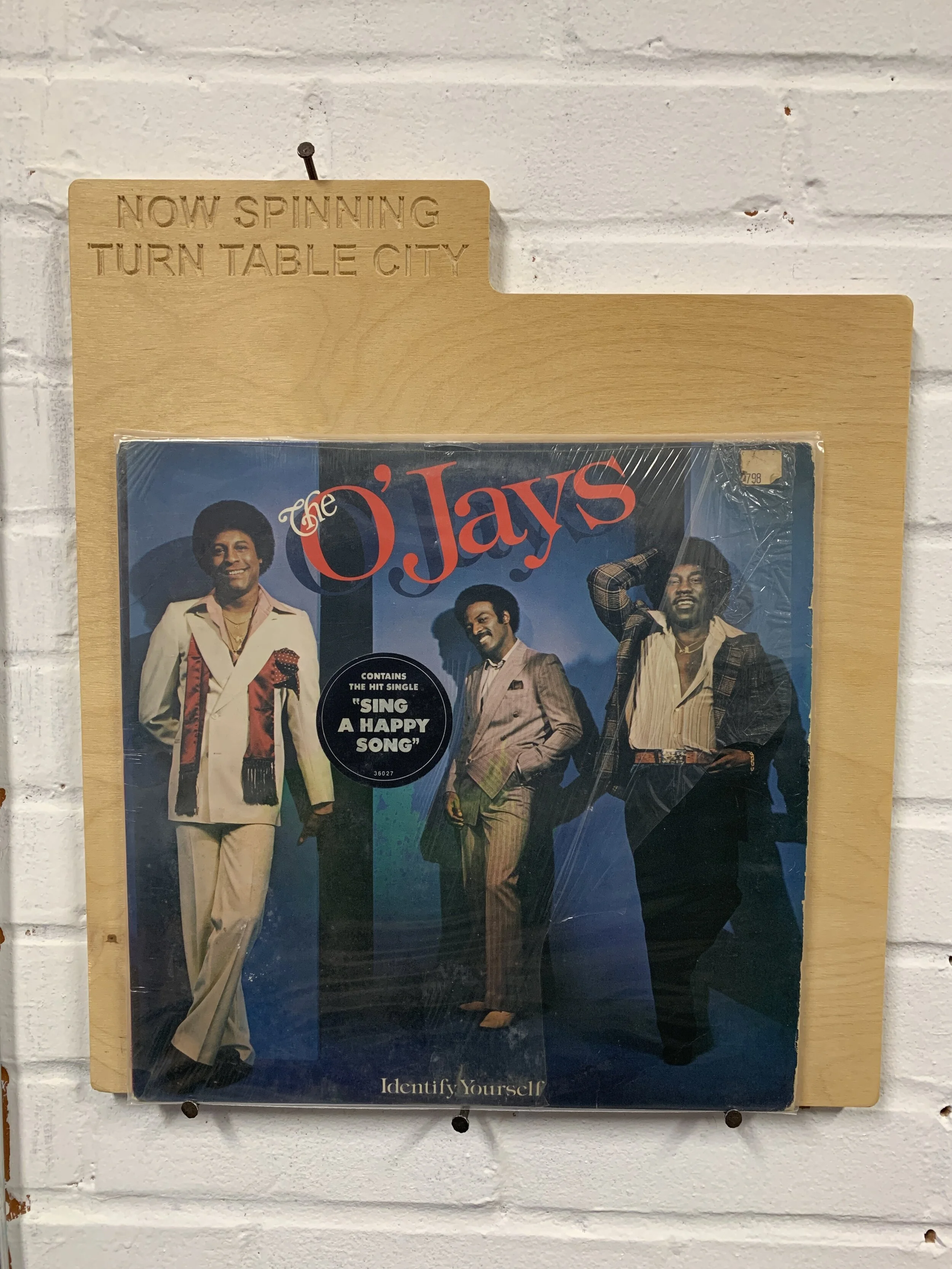 The O'Jays- Identify Yourself (used)