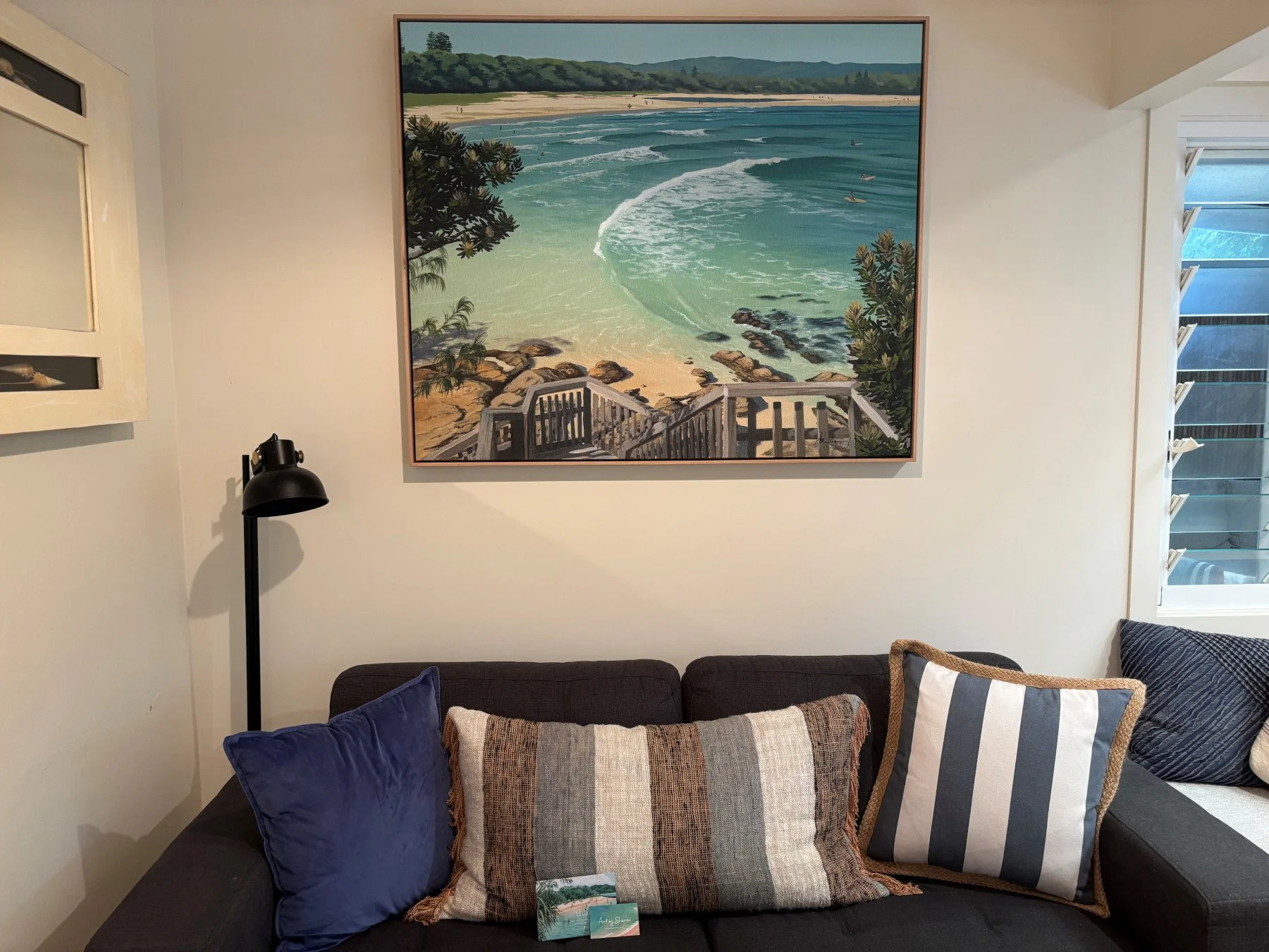 lounge-picture.jpg