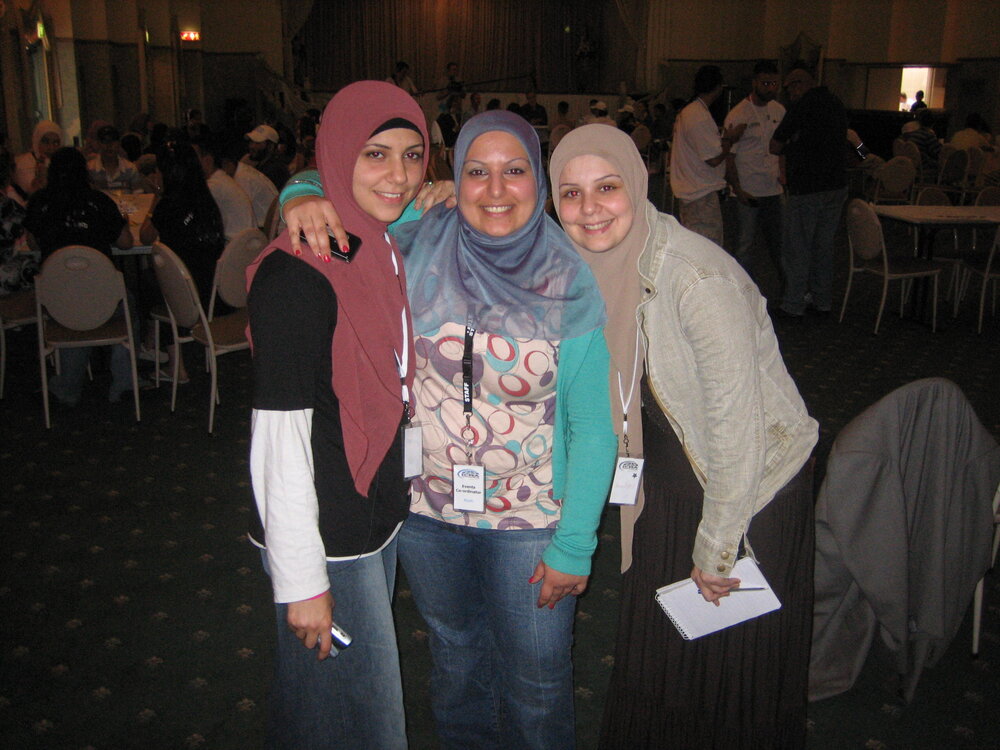 Zouhour, Alyah, Amna.JPG