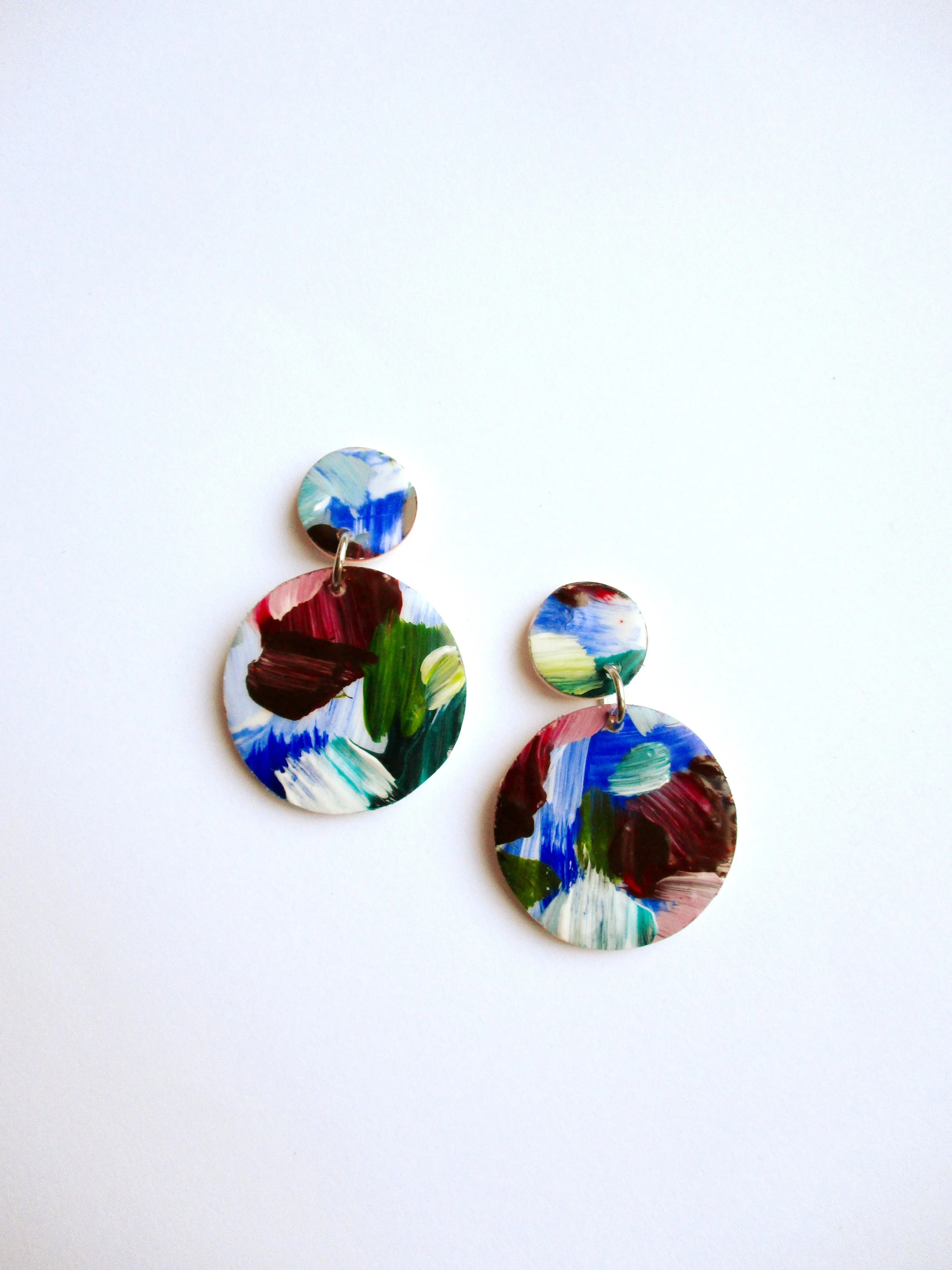 Gaudi - Circle Drops