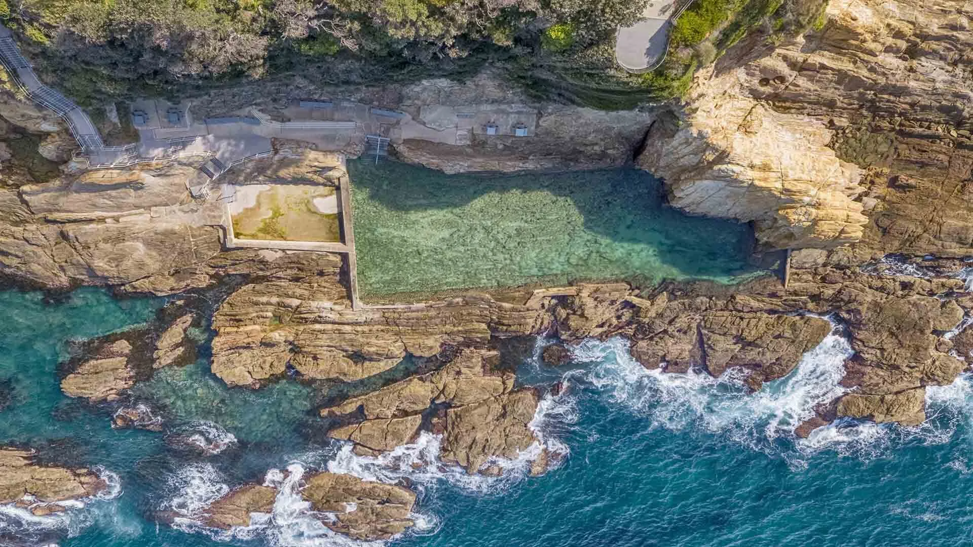 Blue-Pool_Bermagui_Dee-Kramer_Destination-NSW_supplied.jpg