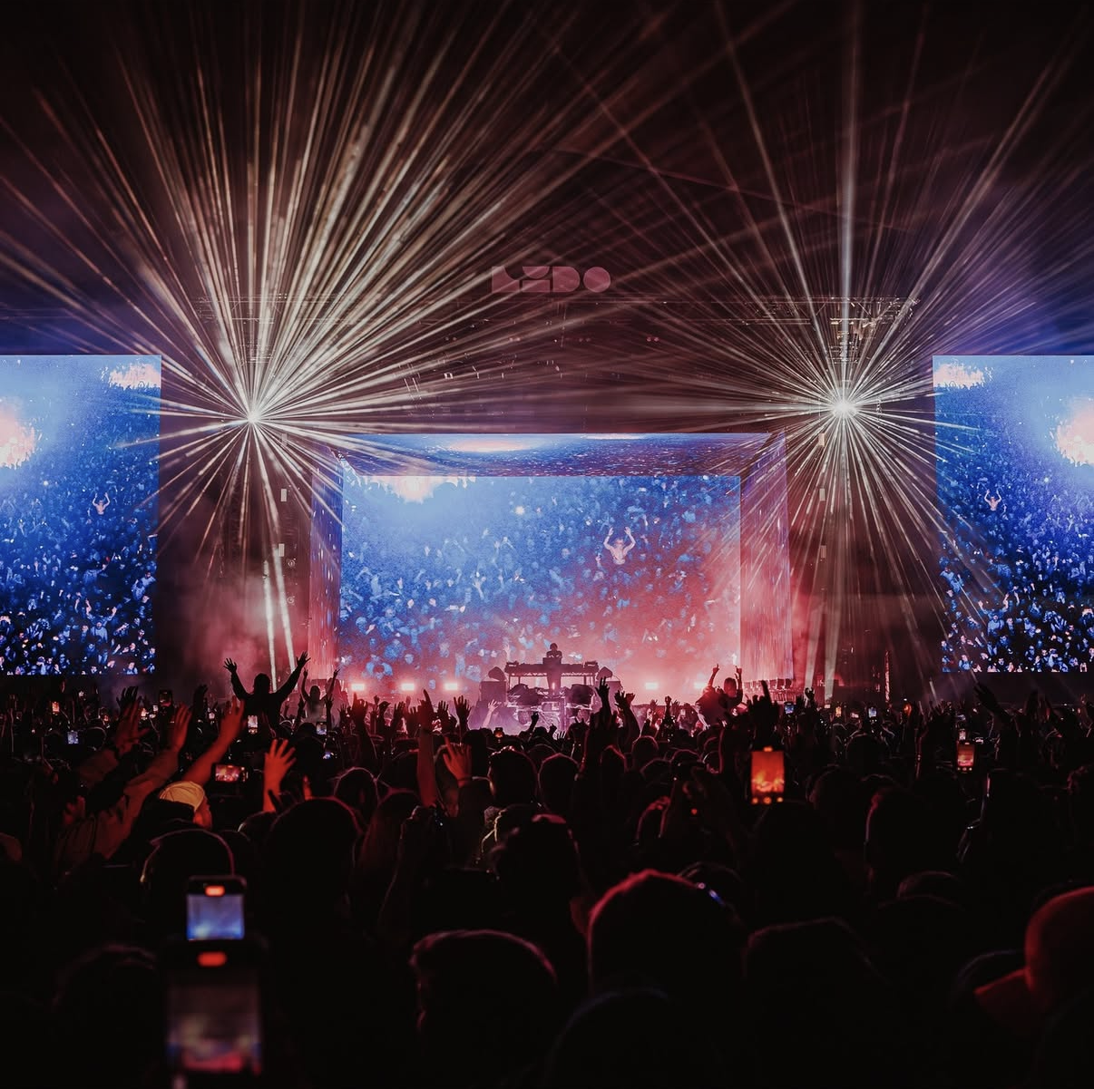 Jamie xx - In Waves Tour