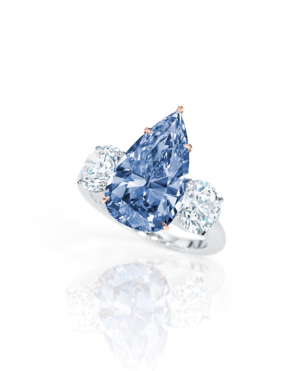 4.48 Carat, Fancy Vivid Blue, Internally Flawless, Pear Shaped Diamond. Image courtesy of Sotheby's 