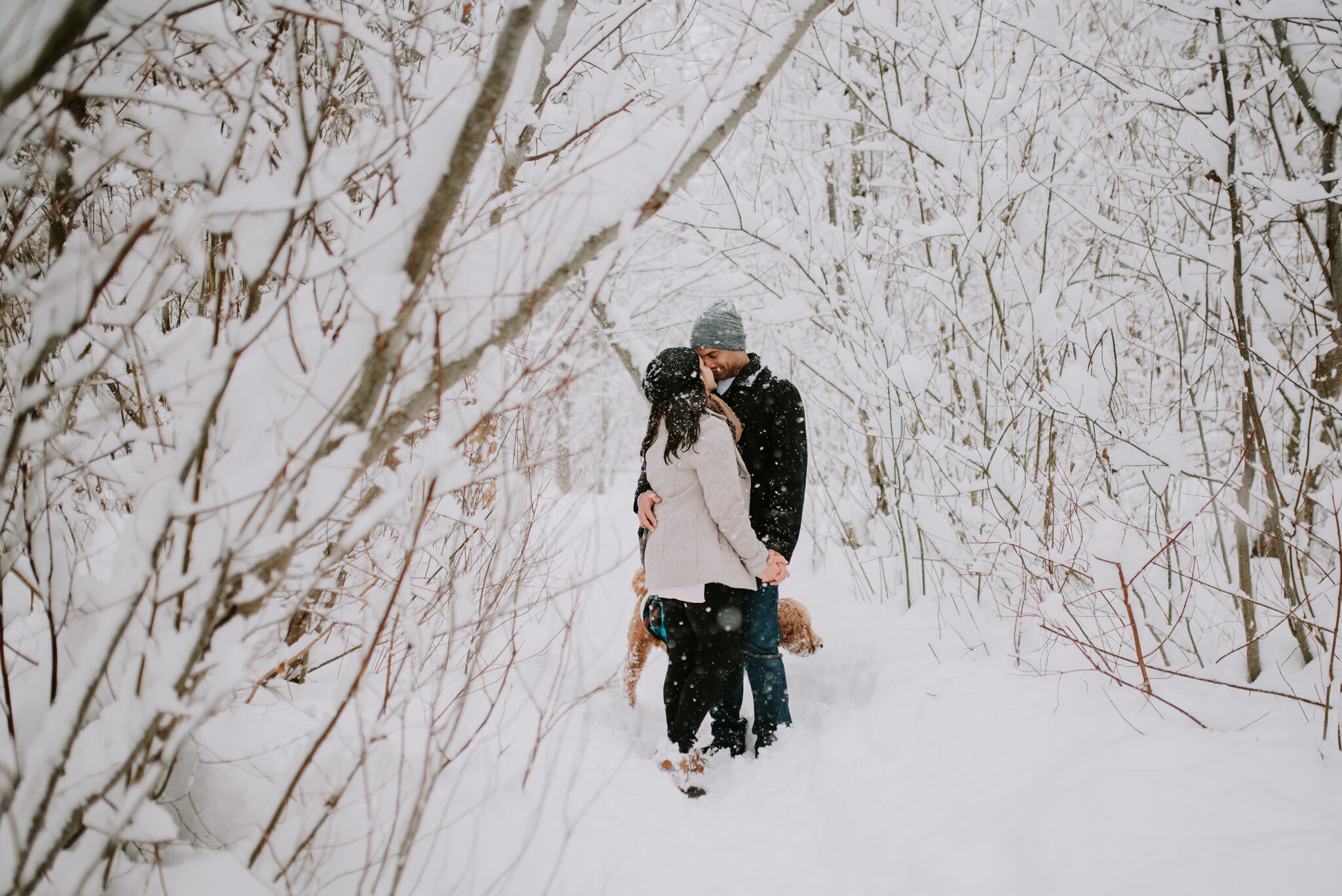 Whistler-winter-snow-engagement-photography-65.jpg