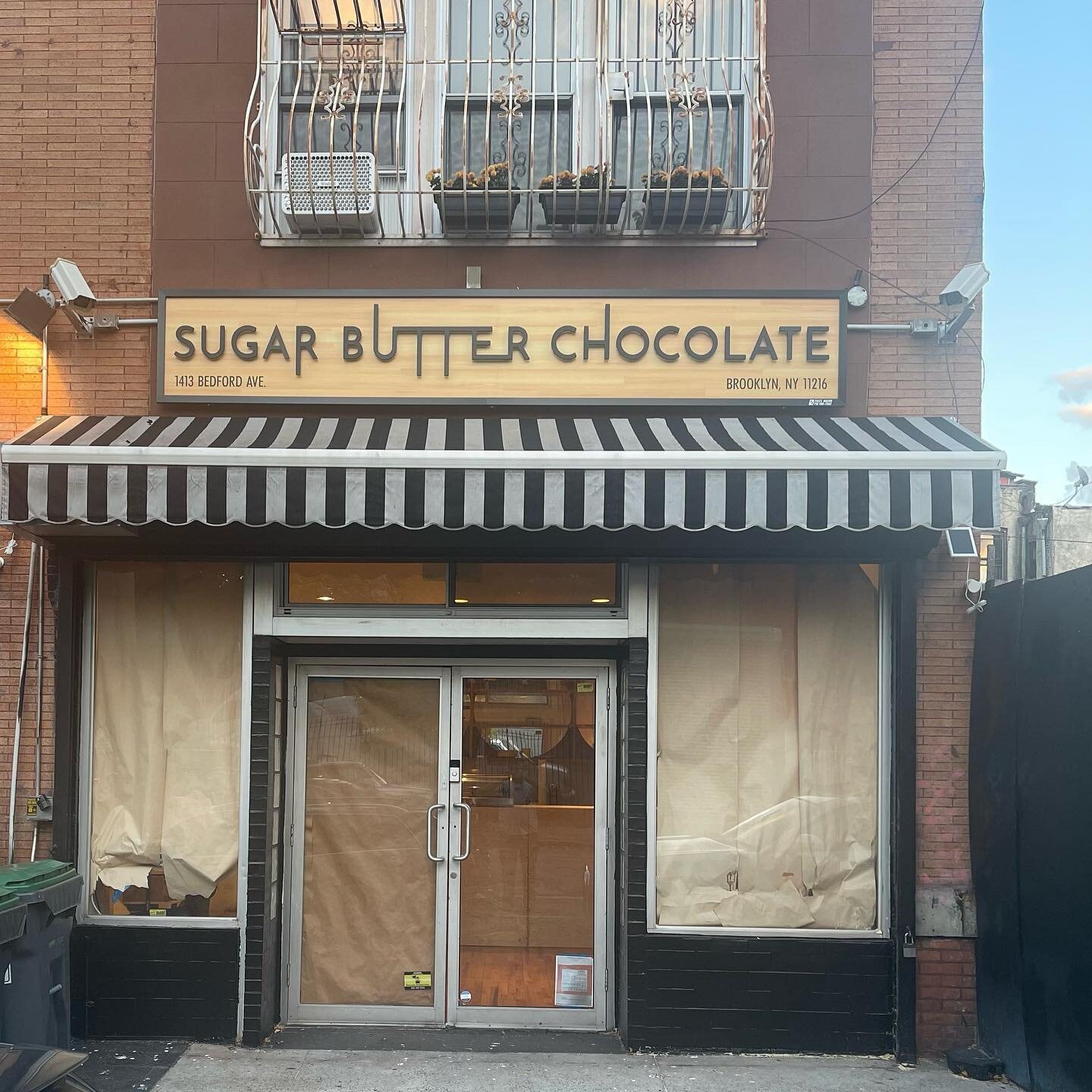 We have some BIG NEWS @sugarbutterchocolate 😊

We are super excited to announce that we have finally opened our very own brick &amp; mortar Pastry Studio &amp; Commercial Kitchen. 

We are still finishing up some design details, so there are no walk