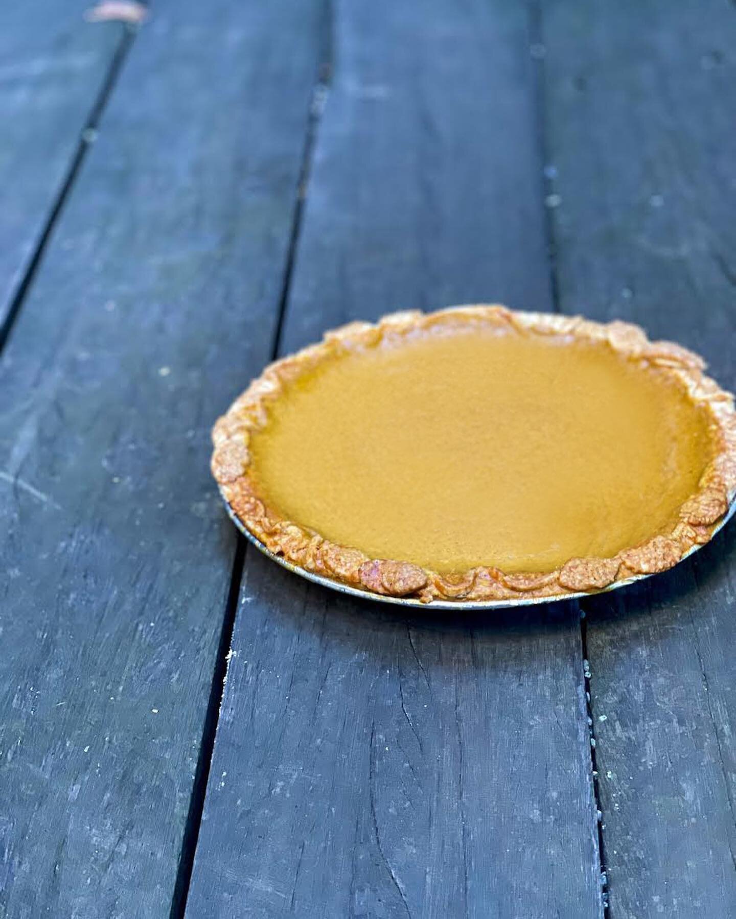 With Halloween over it&rsquo;s time to put pumpkins to a more tasty use like our Long Island pumpkin custard pie!

#pumpkinpie #pumpkinspice #cookiesofinstagram #cookies #foodporn #corporategifts #f52gram #brooklyn #chocolate #sugarbutterchocolate #v