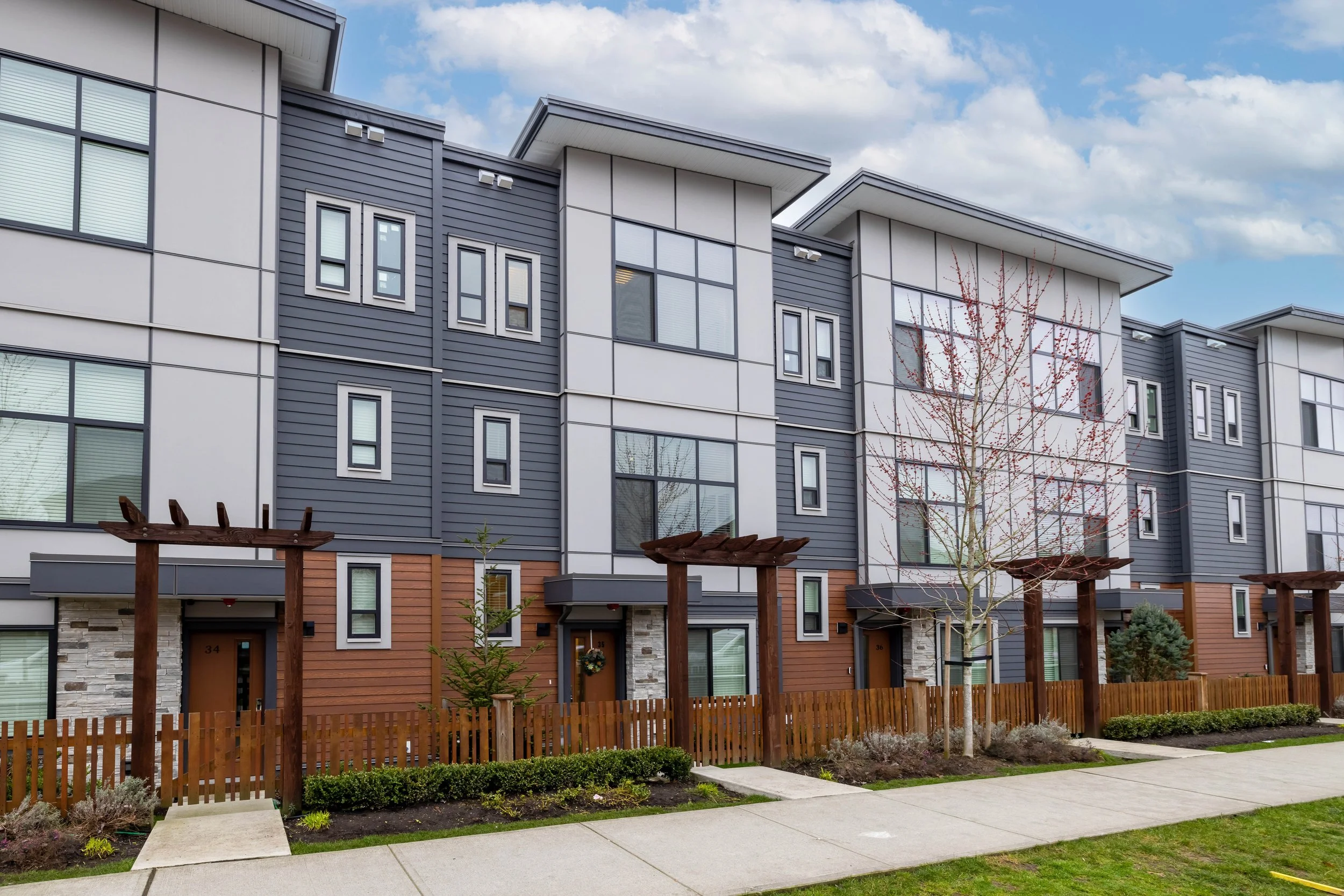 BLUE SKY 085 Ashley Kasper 35 20852 78B Avenue Langley2.jpg