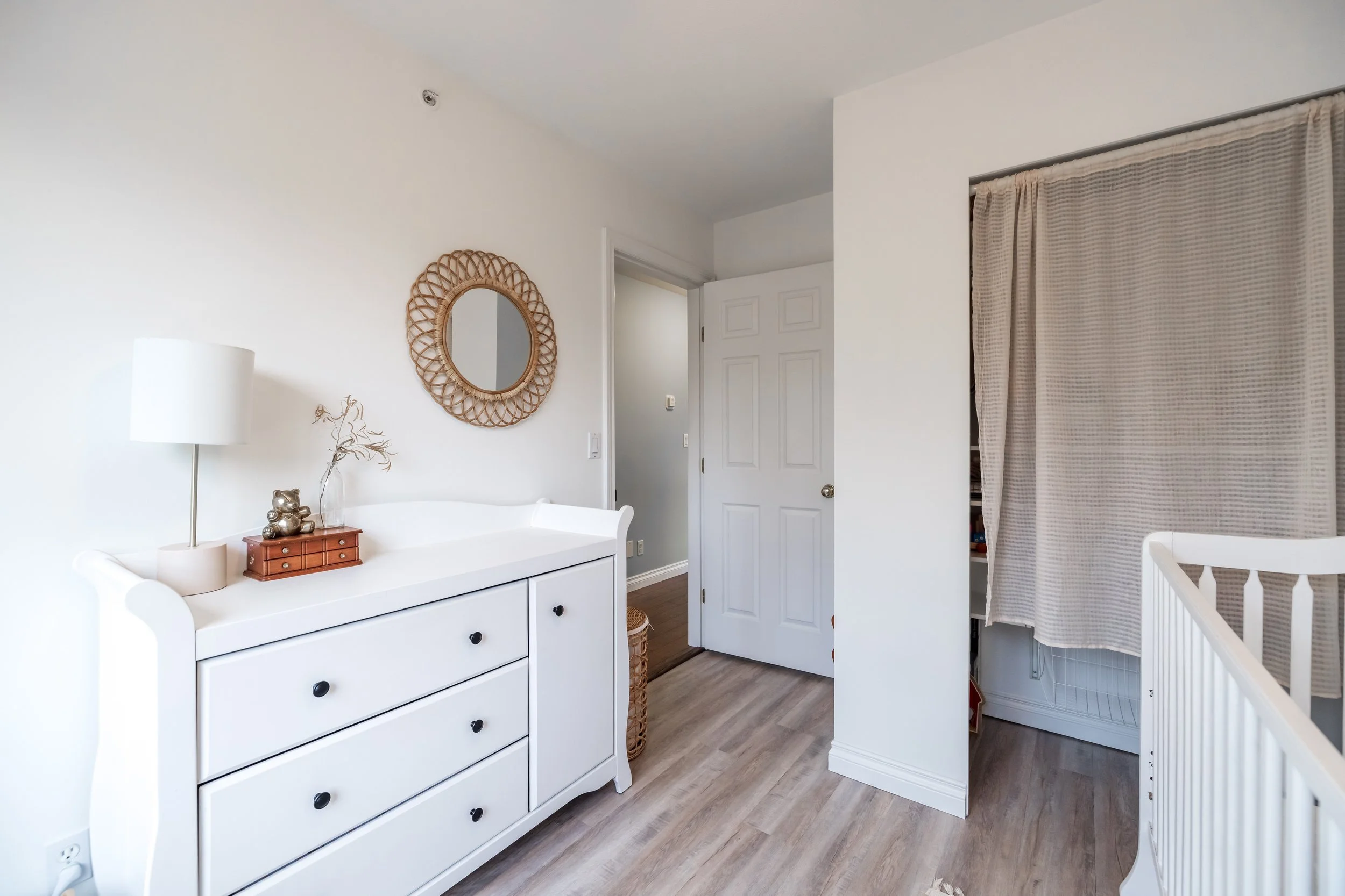 105 Ashley Kasper 6154 184a Street Surrey39.jpg