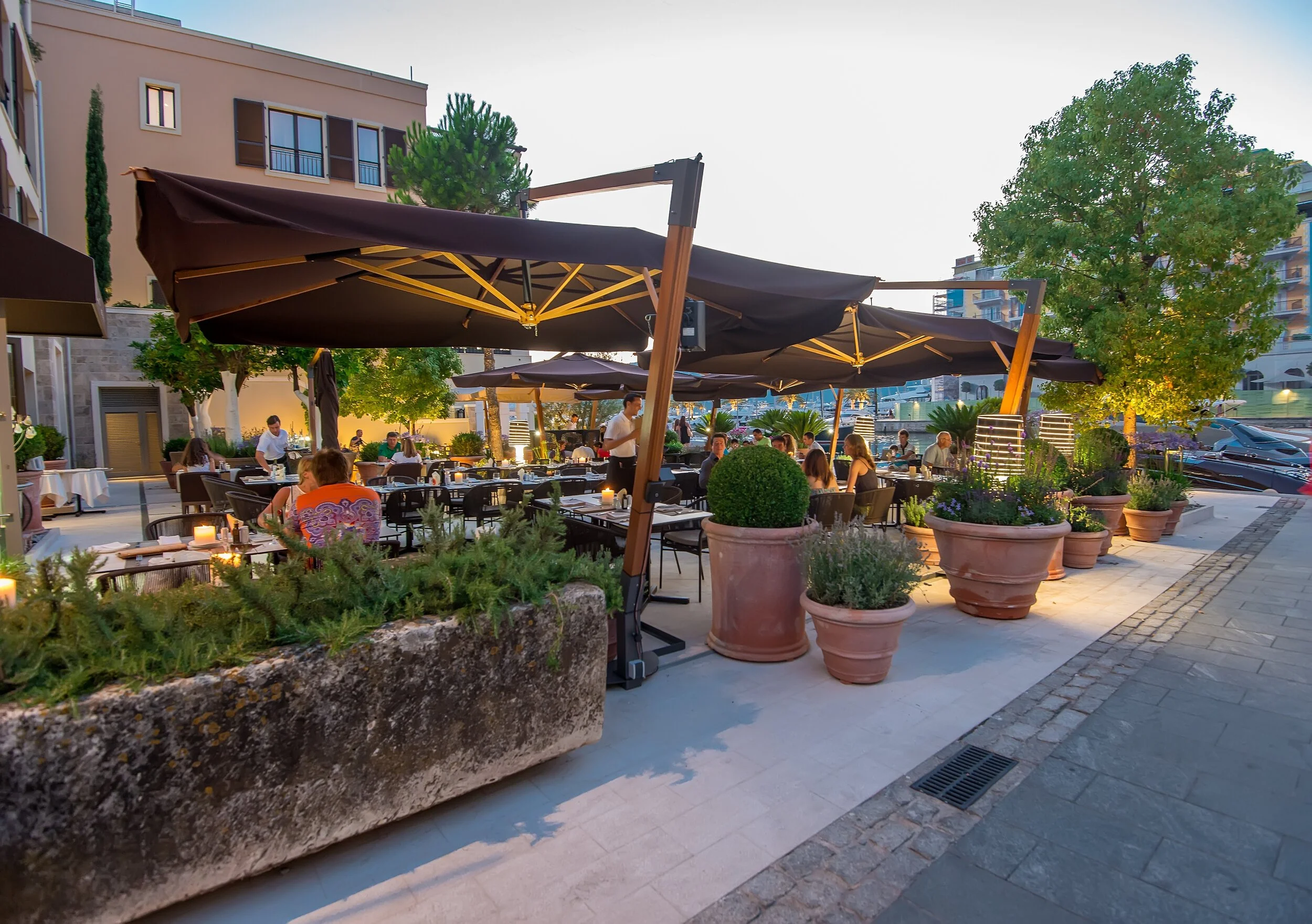 LA PIAZZA