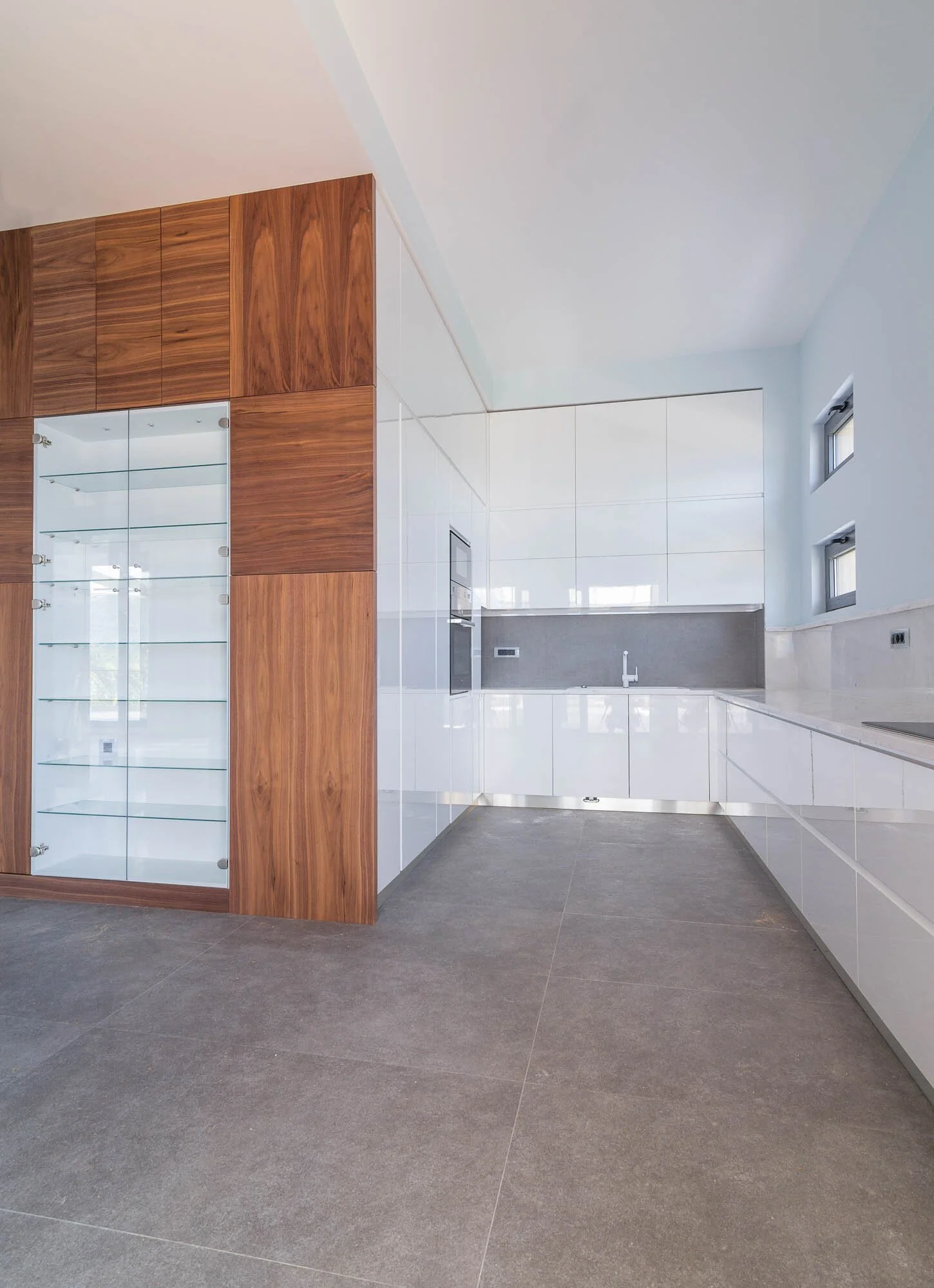 Tivat. Durasevici. VILA 4.10.jpeg