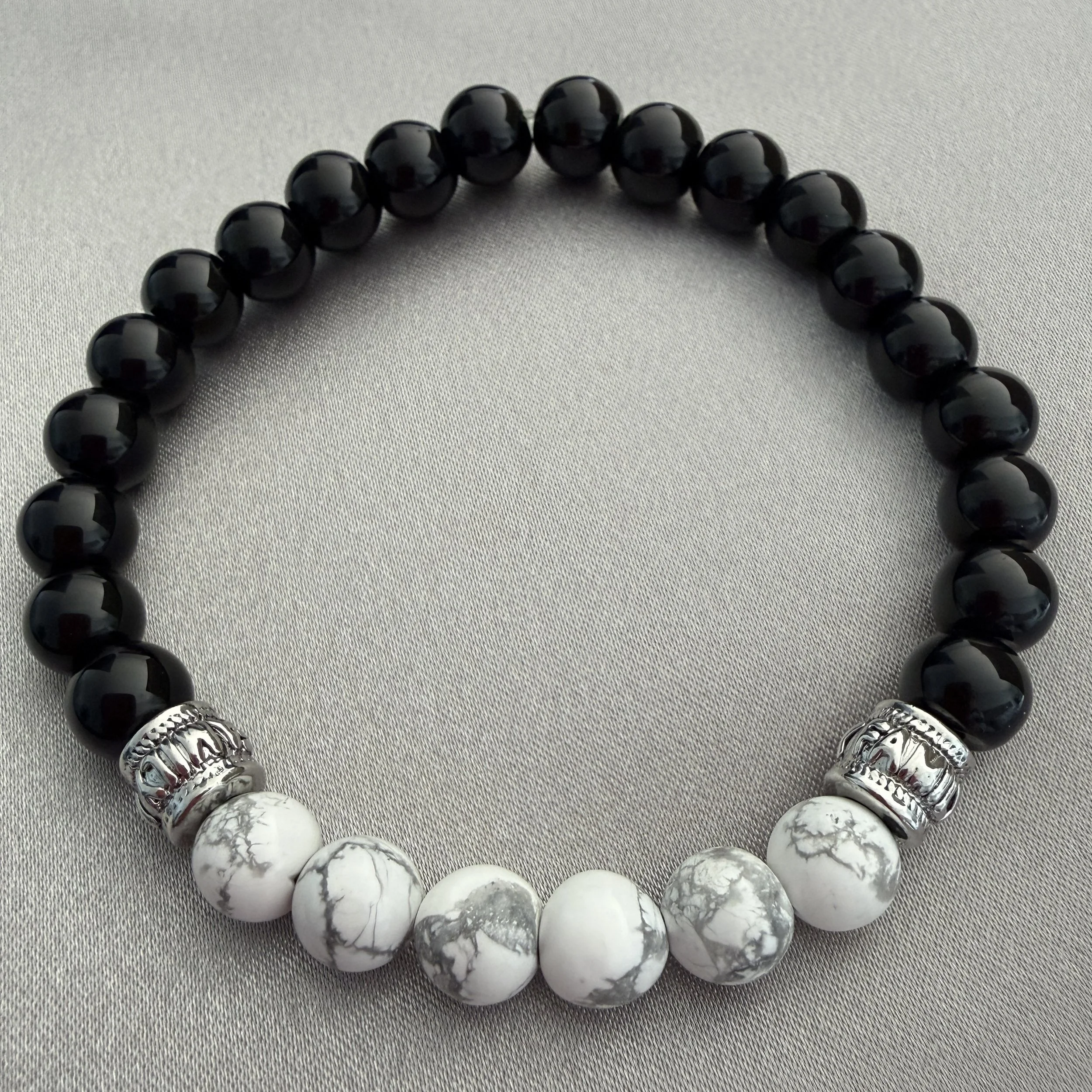 Men's Black and White Marbel Beaded Bracelet