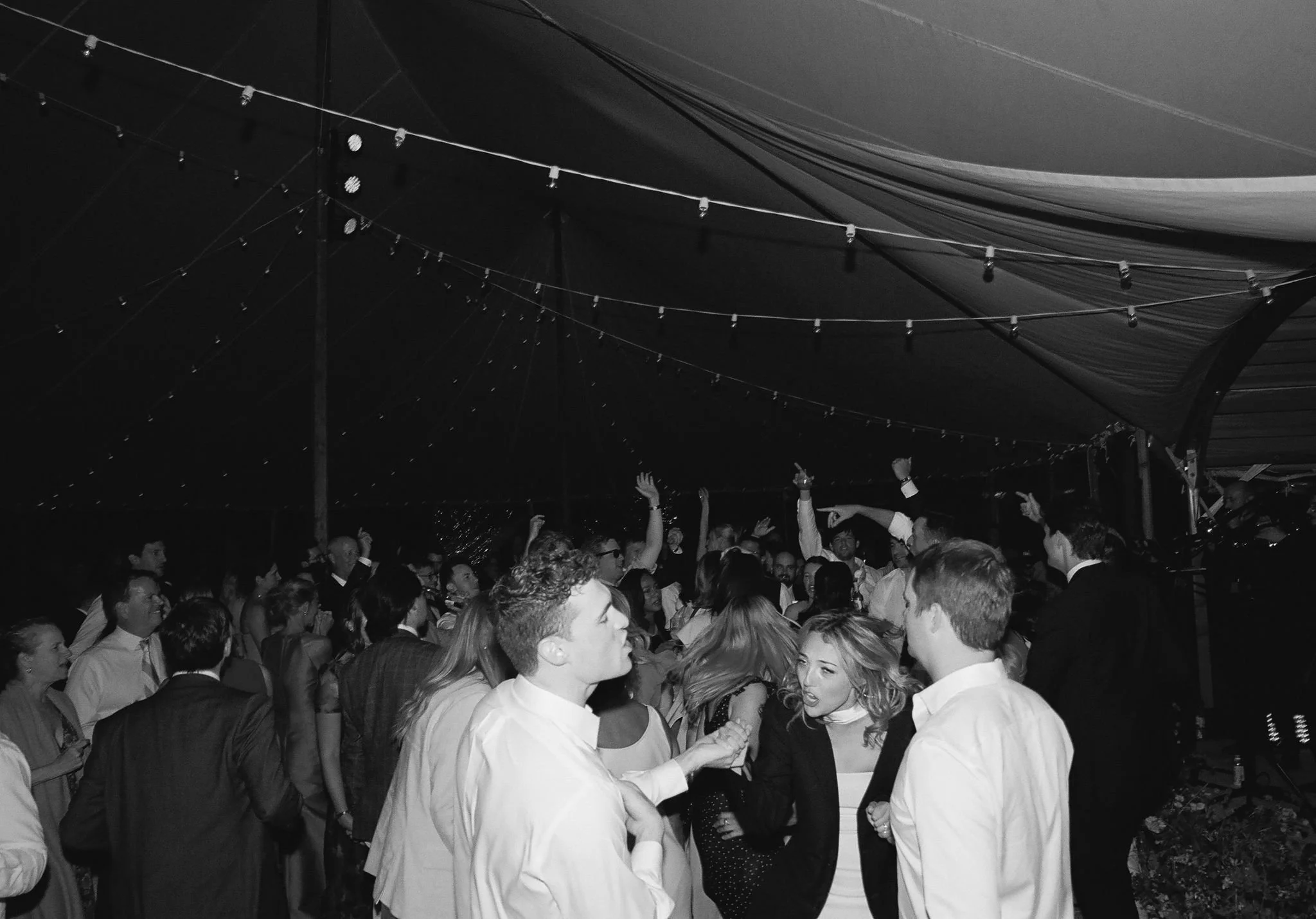 K&MWeddingPreview_IsabellaChimes-86.jpg