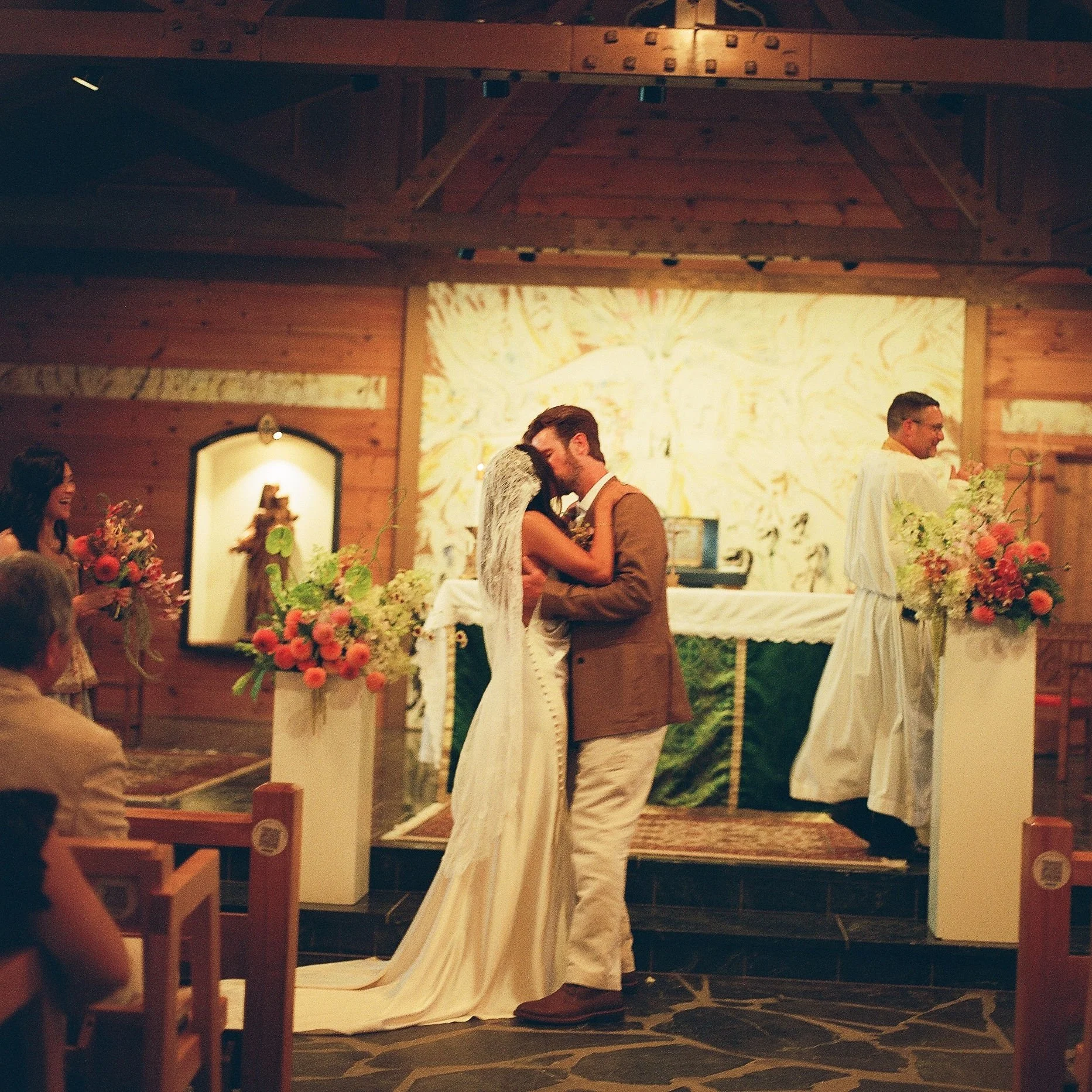 O&DWeddingSneaksFilm_IsabellaChimes-144.jpg