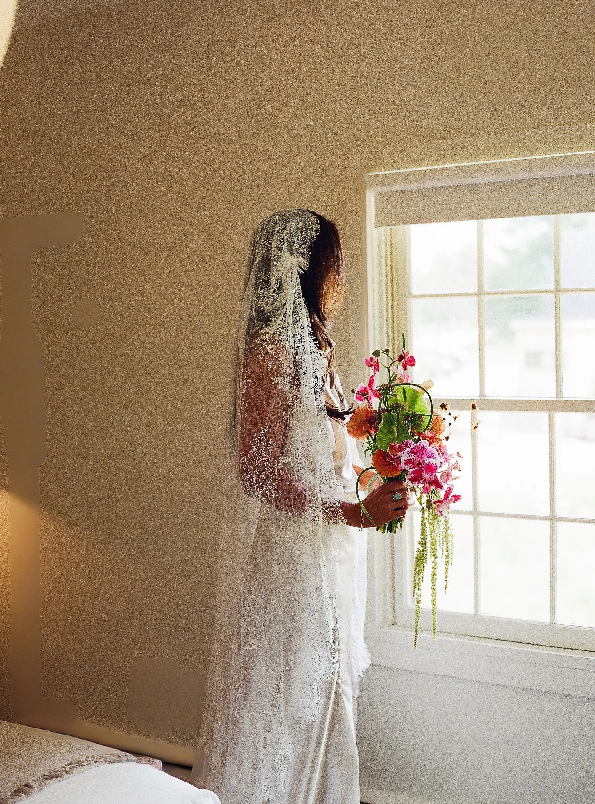 O&DWeddingSneaksFilm_IsabellaChimes-168.jpg