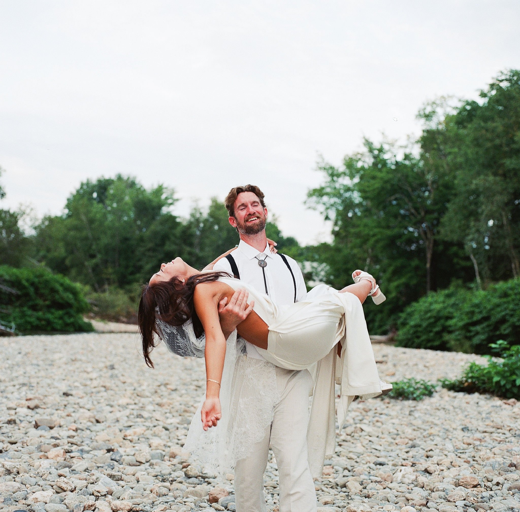 O&DWeddingSneaksC_IsabellaChimes-15.jpg