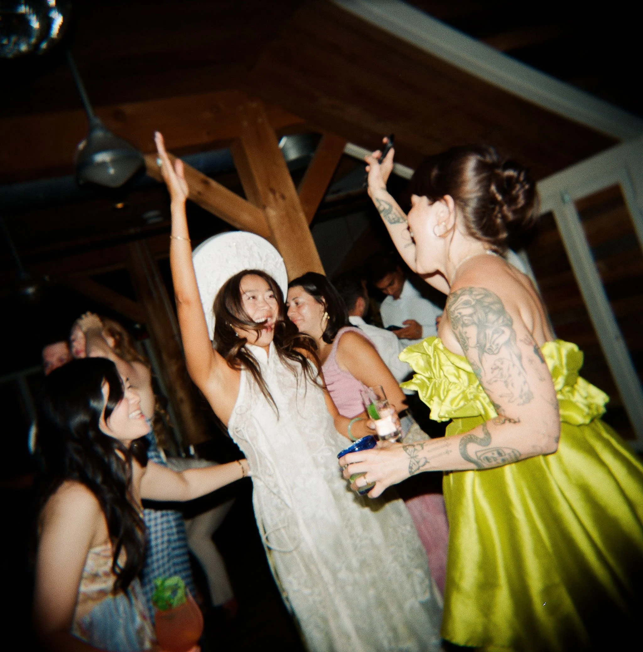 O&DWeddingSneaksFilm_IsabellaChimes-126.jpg