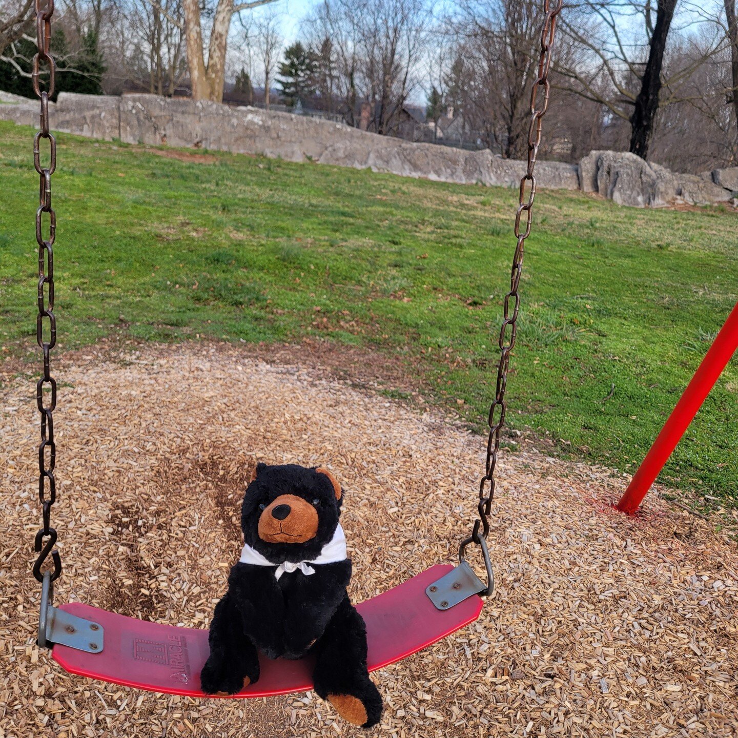 Today and tomorrow's weather is calling for you to get outdoors. Marti is ready to visit War Memorial Park to enjoy the weather. Make your plans now to visit Martinsburg-Berkeley County, WV. 

#travelplanner #getoutside #parksandrec #visitmartinsburg