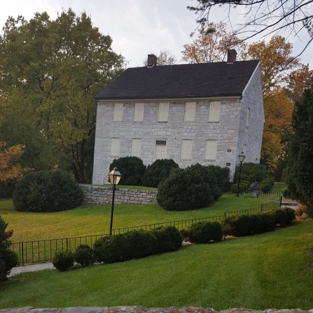 Only a few weekends left to visit the General Adam Stephen House for this season. Make plans now to visit them on Saturdays 10-5 pm & Sundays 12 - 5 until the end of October. 
#MuseumMonday  #visitmartinsburgwv #berkeleycountywv