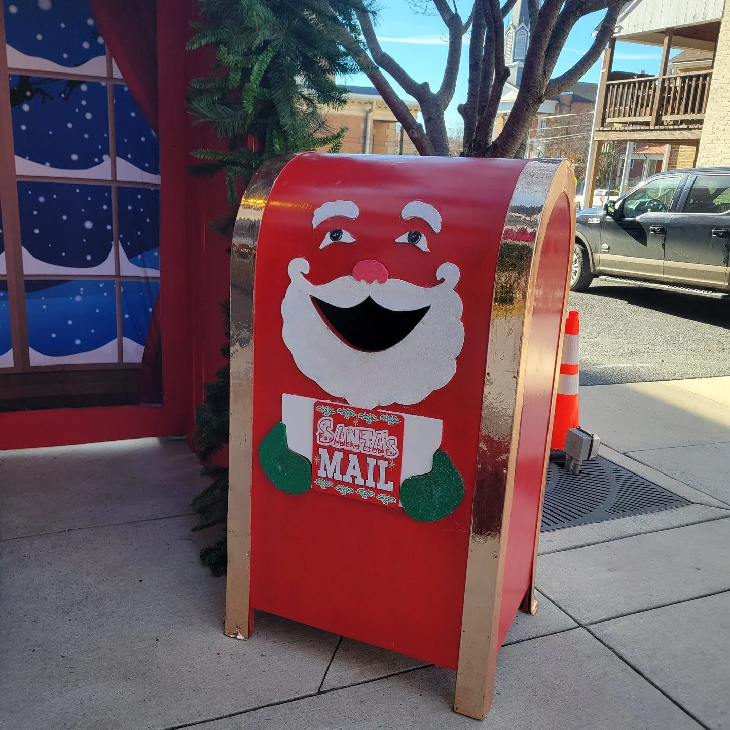 Don't forget to get your letters written to Santa and then plant to drop them off at a Santa Mailbox. You can find this Santa Mail box at Jordan &amp; Hess Company Florist and Flower Delivery 
#SantaMailBox #visitmartinsburgwv #berkeleycountywv