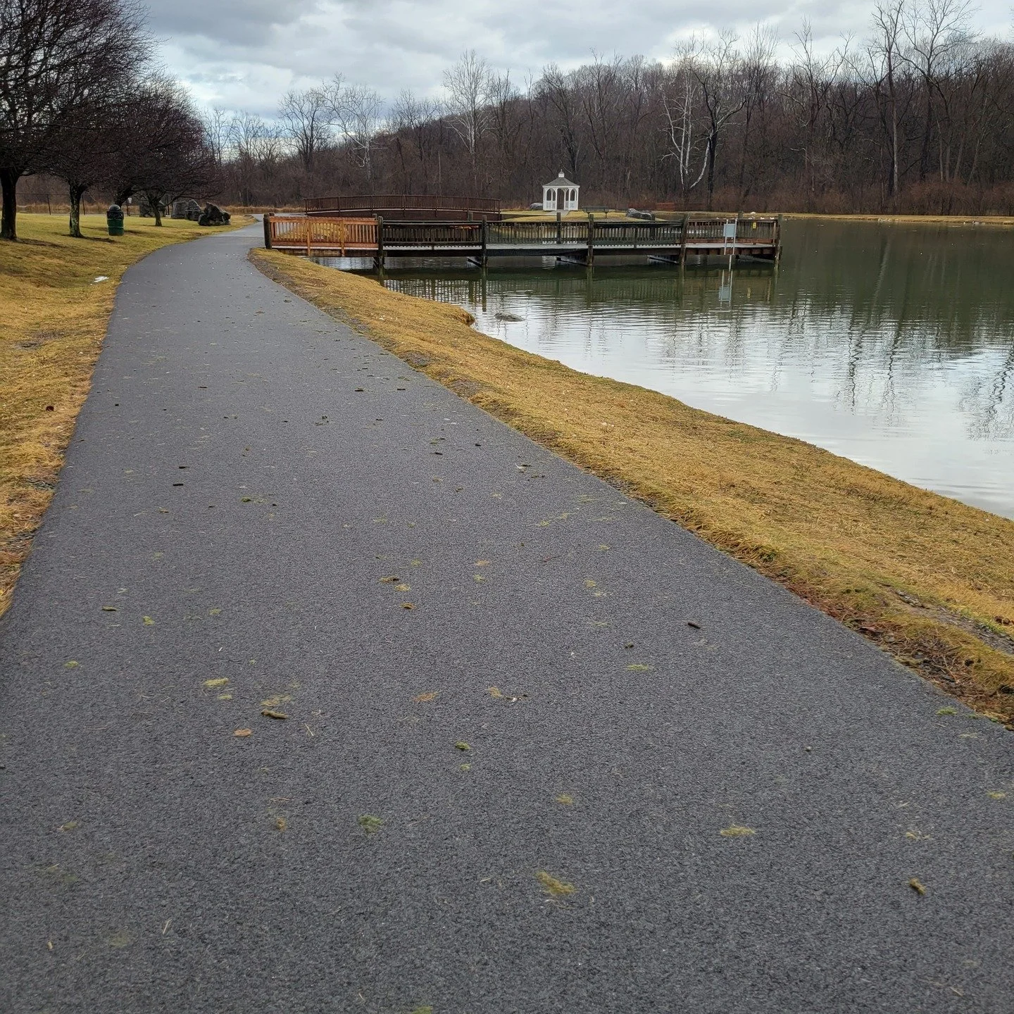 Looking to get outdoors for a short walk while you are visiting Martinsburg-Berkeley County, WV. Visit https://www.mbcparks-rec.org/parks-and-facilities to learn more about all the parks located in Berkeley County. 

#getoutside #parksandrec #visitma