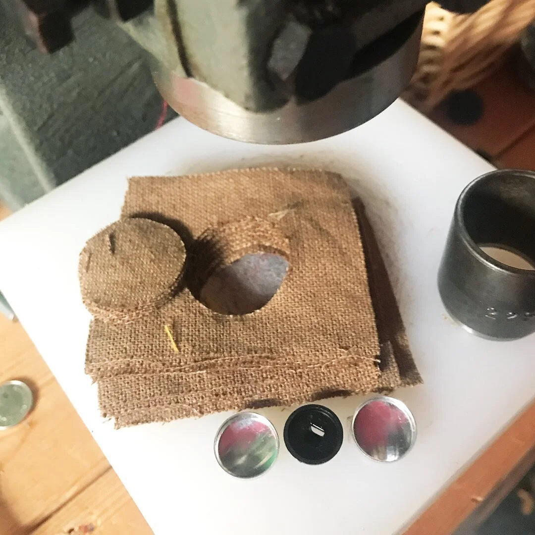 Can you guess what this is for?? 🧐⁠⠀
⁠⠀
One of the most satisfying jobs in dressmaking: covering buttons, using this incredible machine. I'm strangely addicted to using it and give each button the upmost care and attention, ensuring they are made to